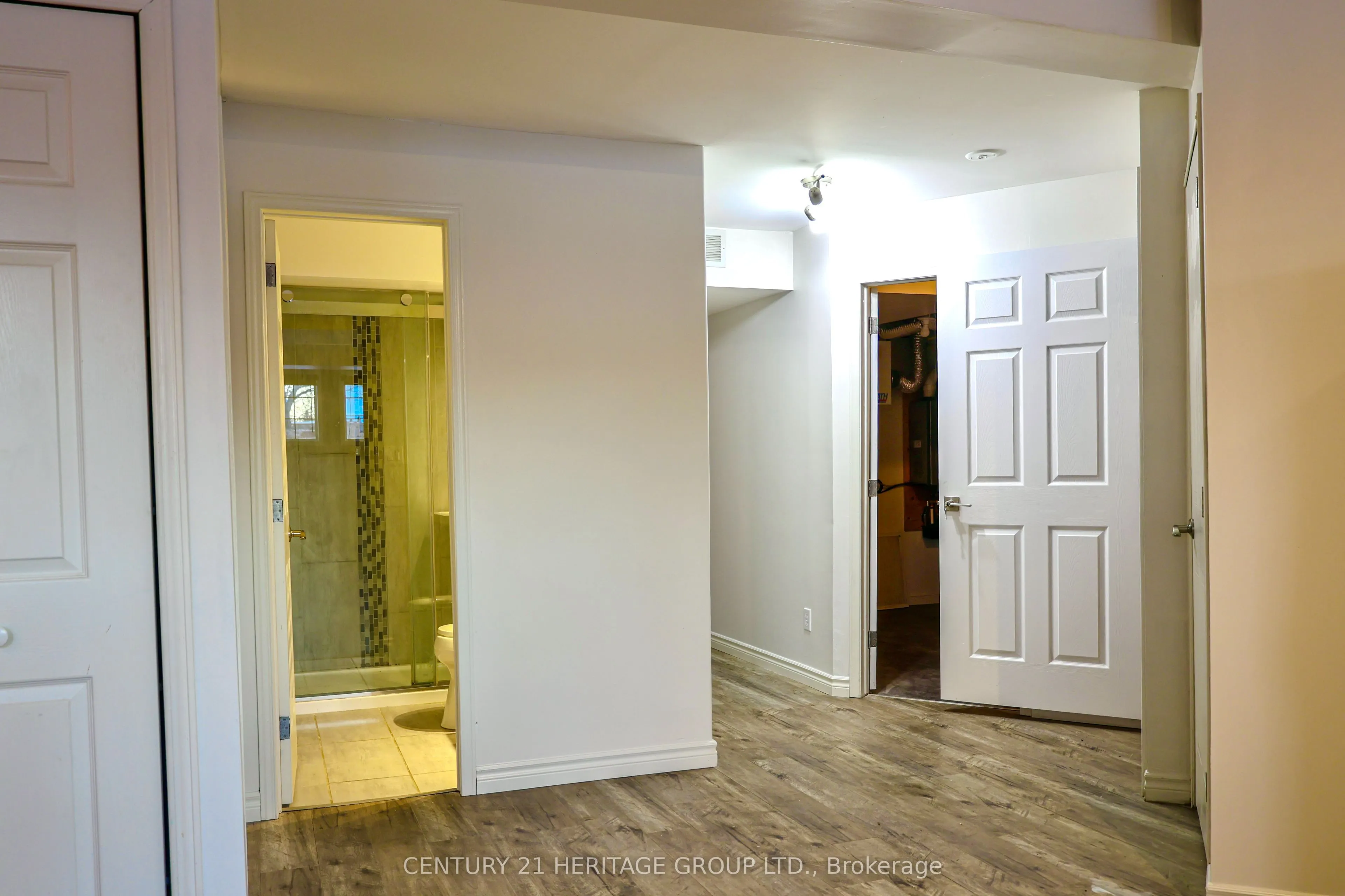 1021 Greenwood Park Drive