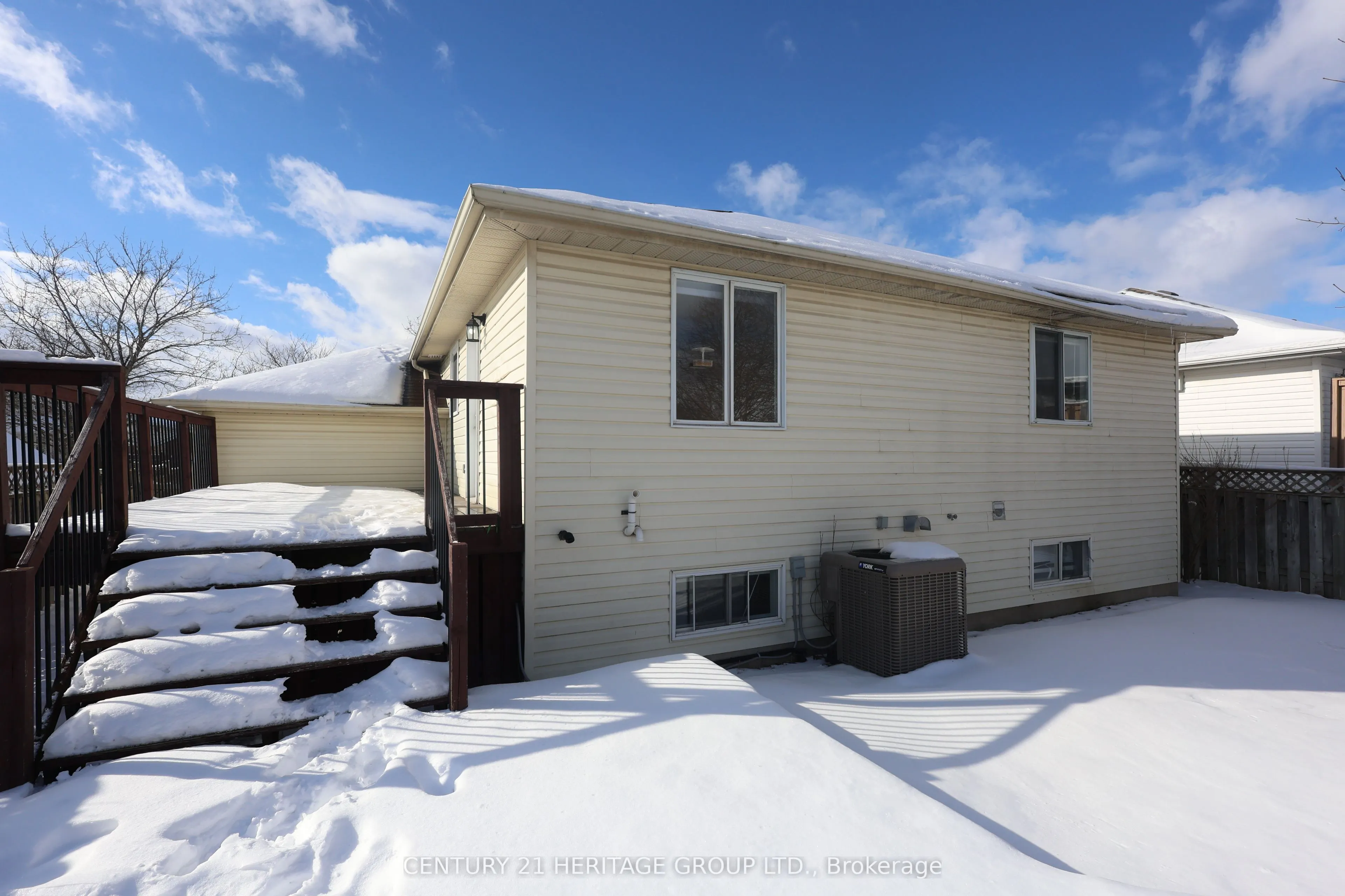 1021 Greenwood Park Drive