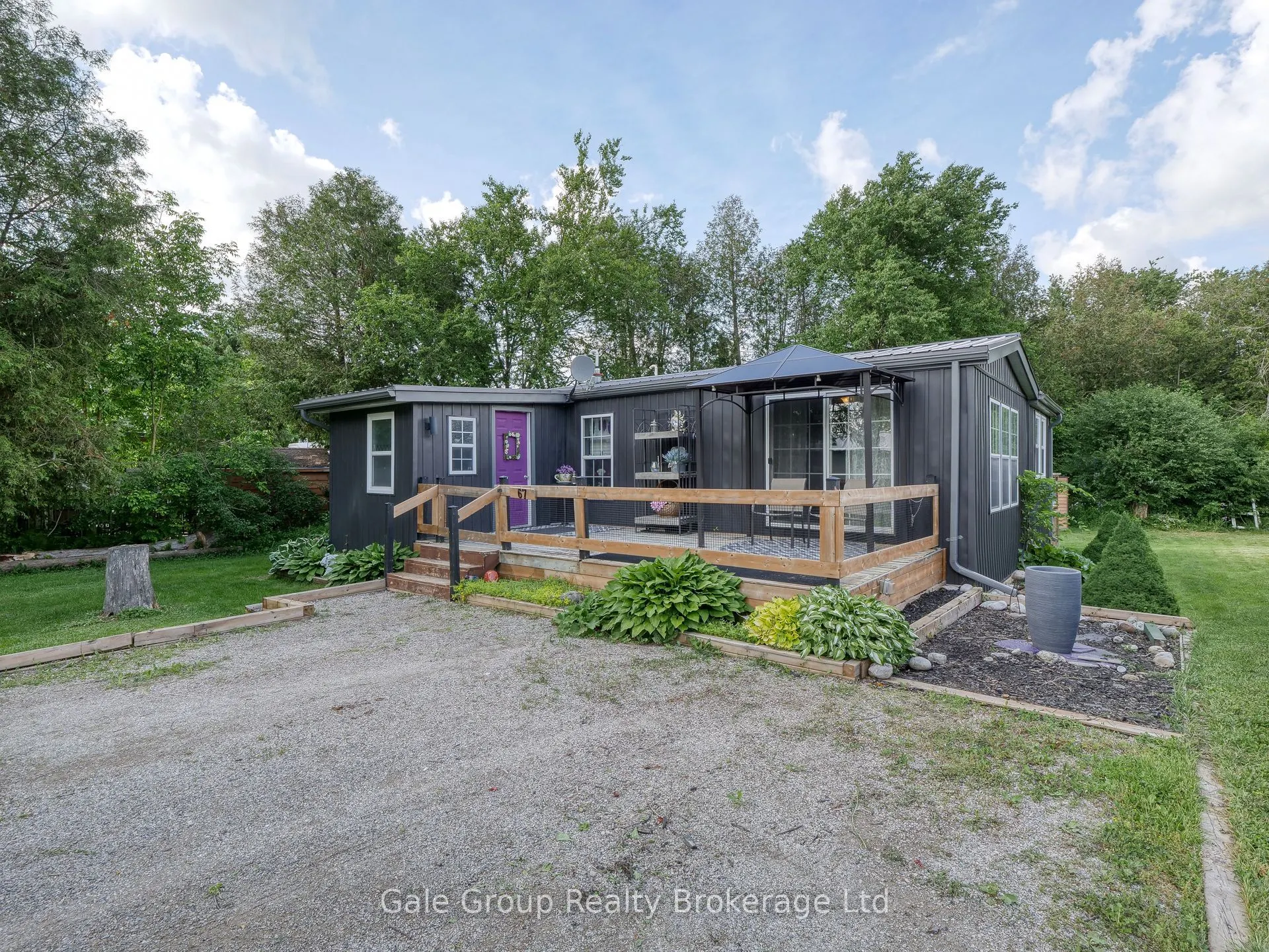 495856 10th Line, #67