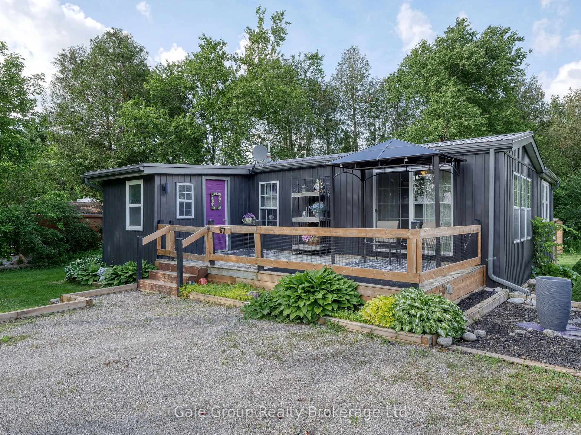 495856 10th Line, #67