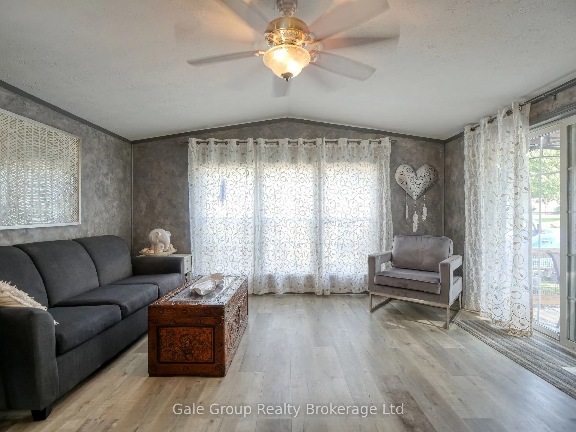 495856 10th Line, #67