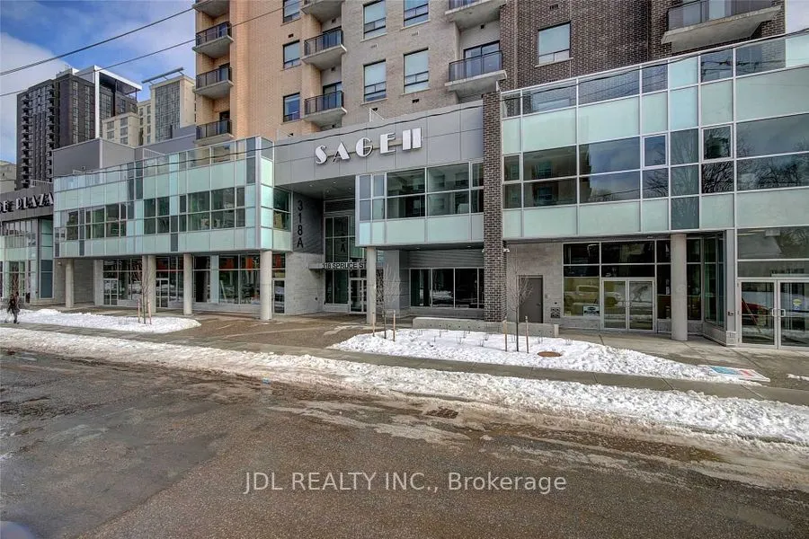 318 Spruce Street, #1106