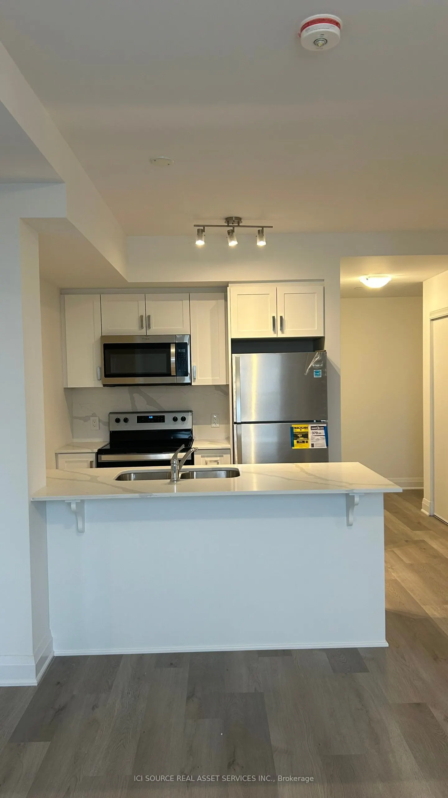 1936 Rymal Road E, #411