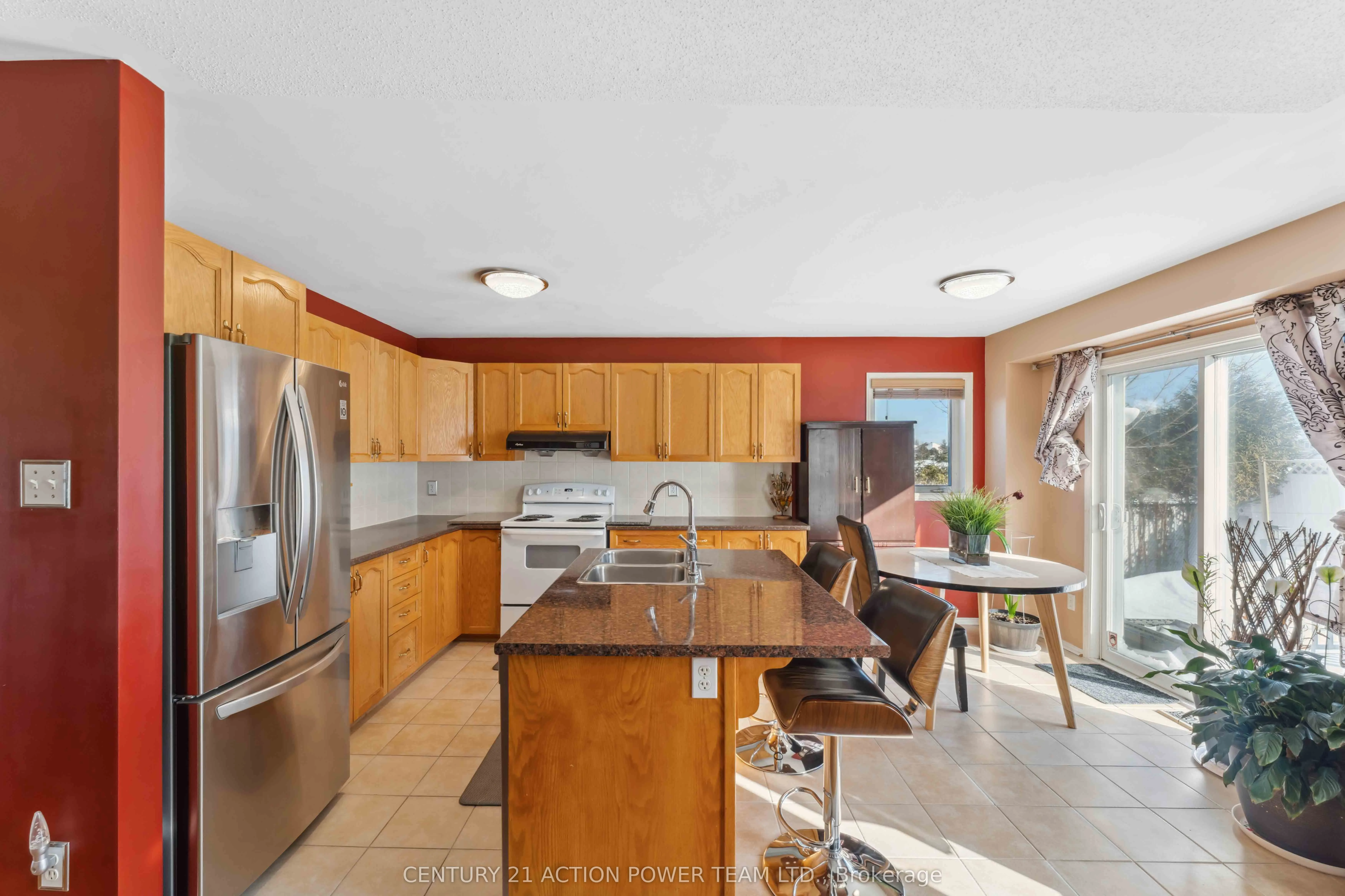 636 Aquaview Drive