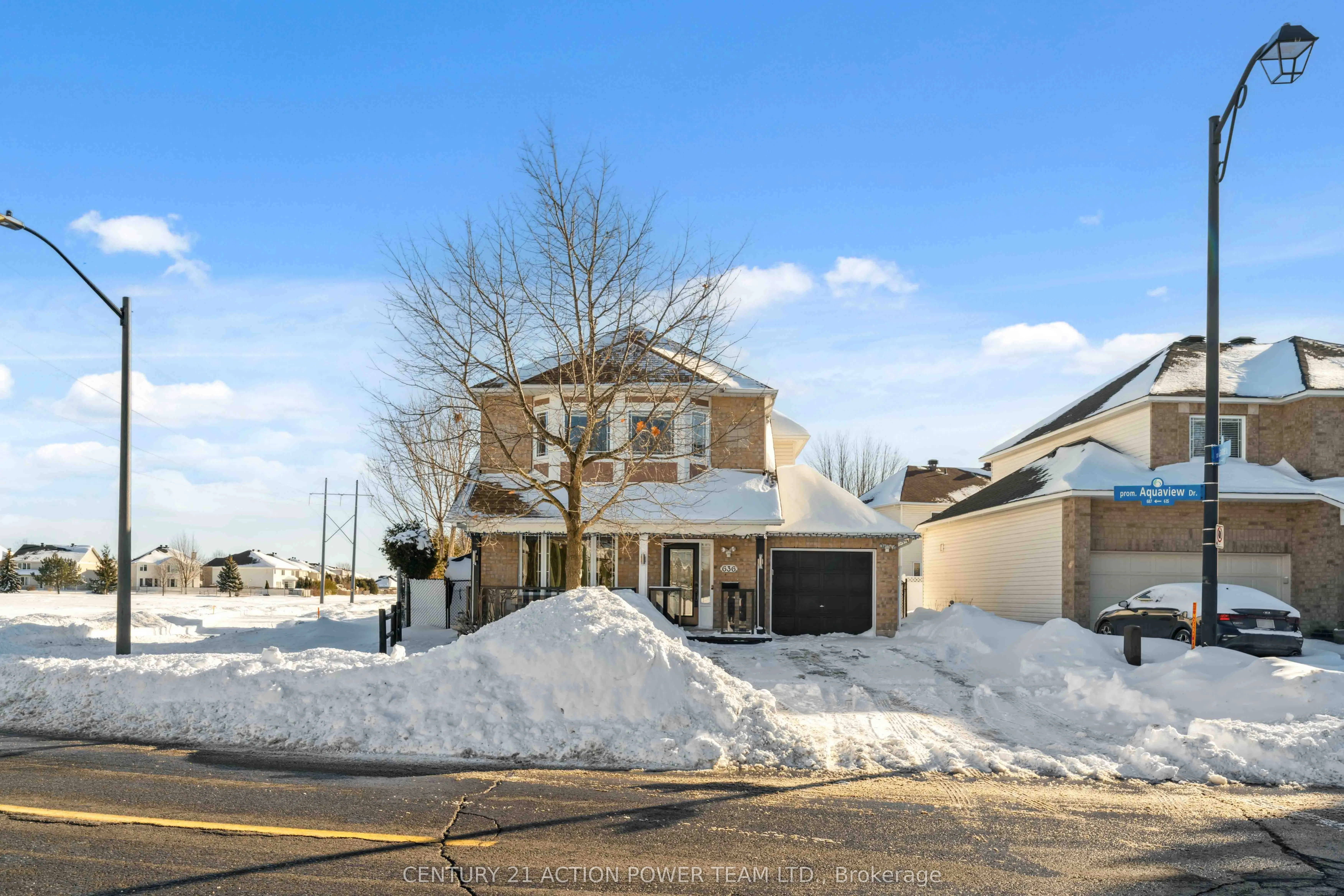 636 Aquaview Drive