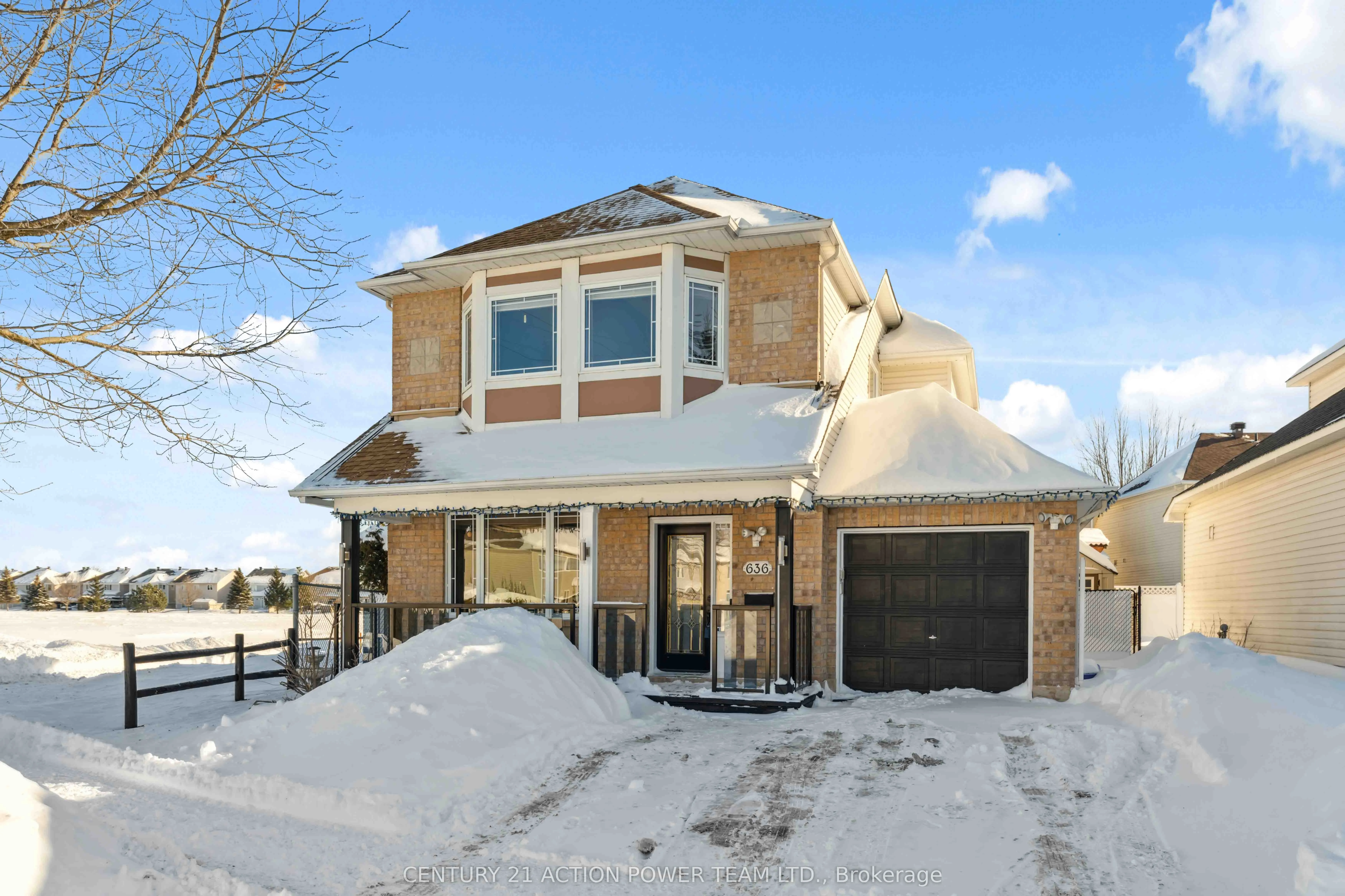 636 Aquaview Drive