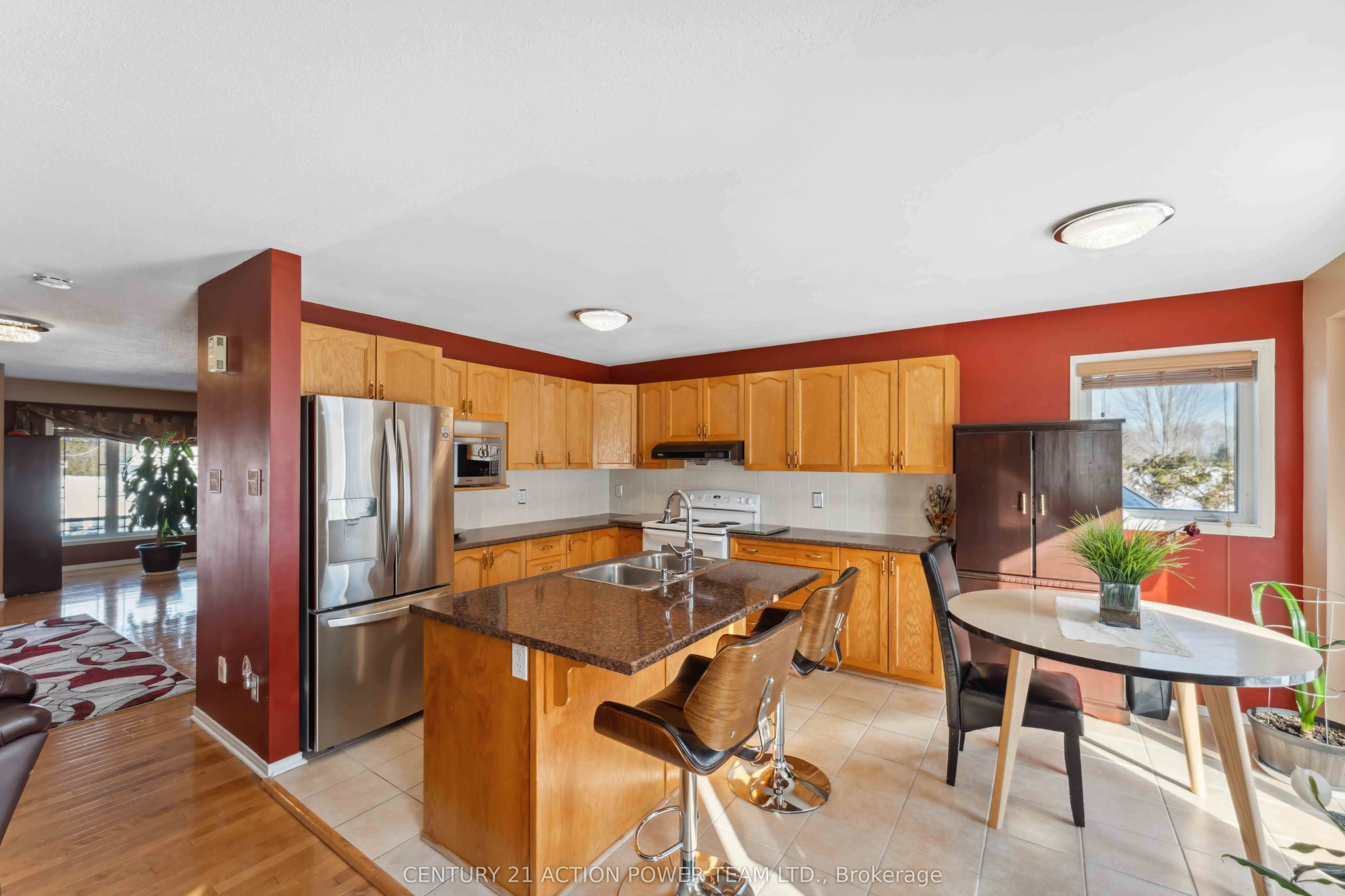 636 Aquaview Drive