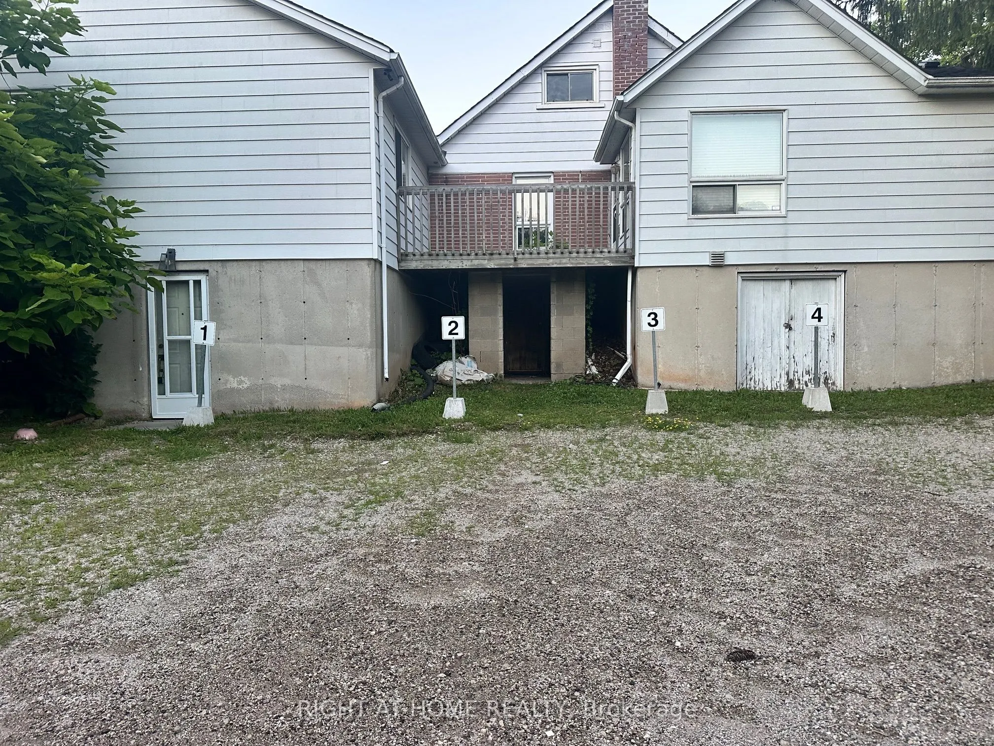 28 Brock Road N, #B