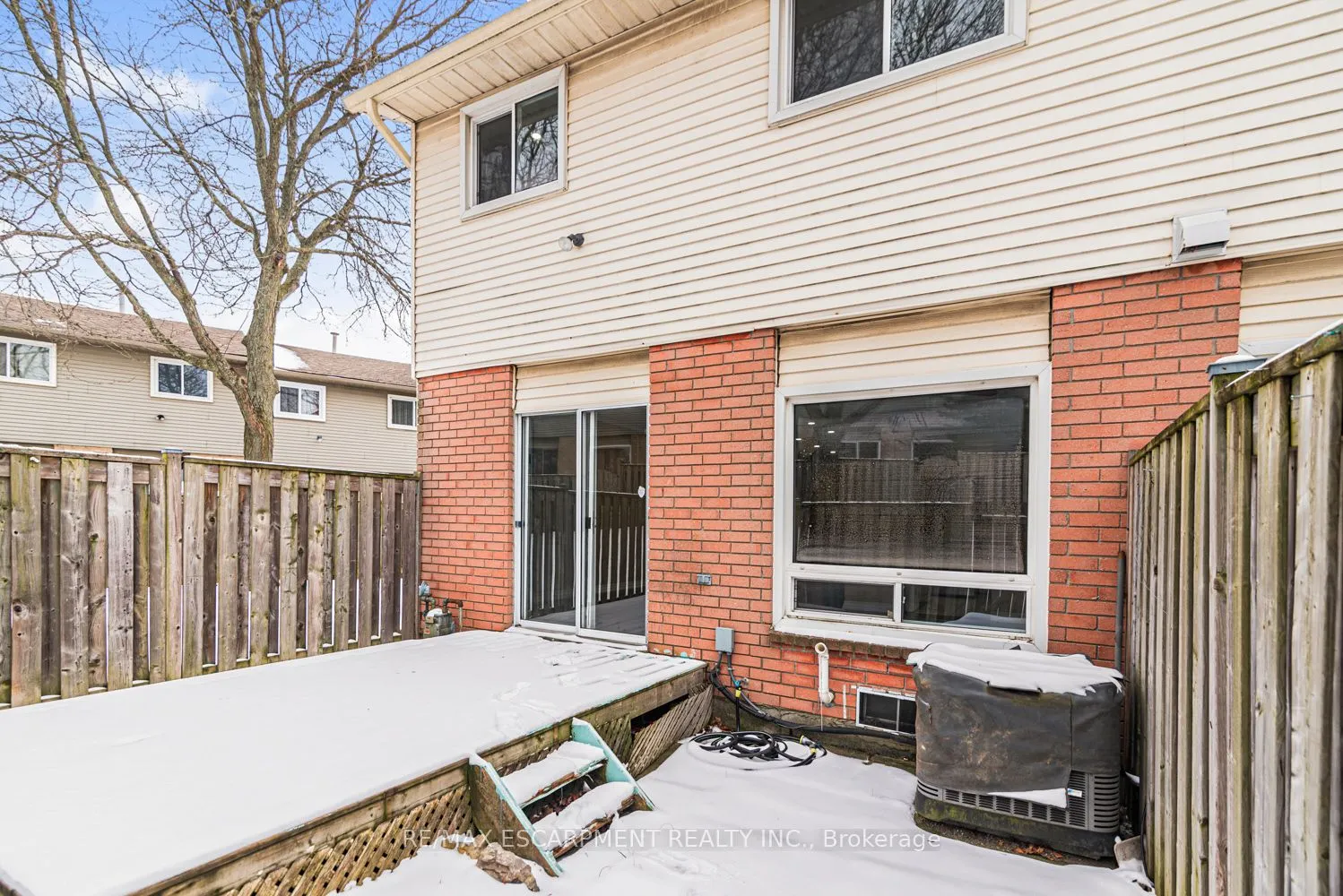 14 Derby Street, #35