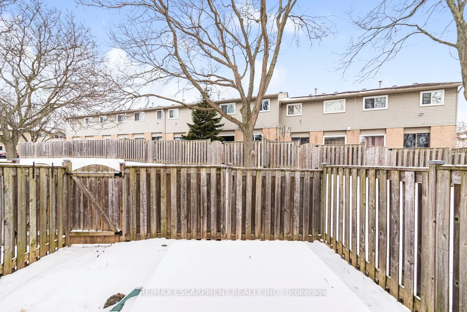 14 Derby Street, #35