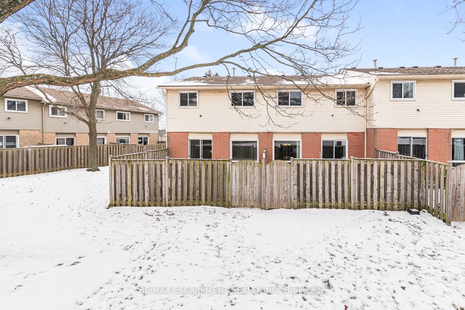 14 Derby Street, #35