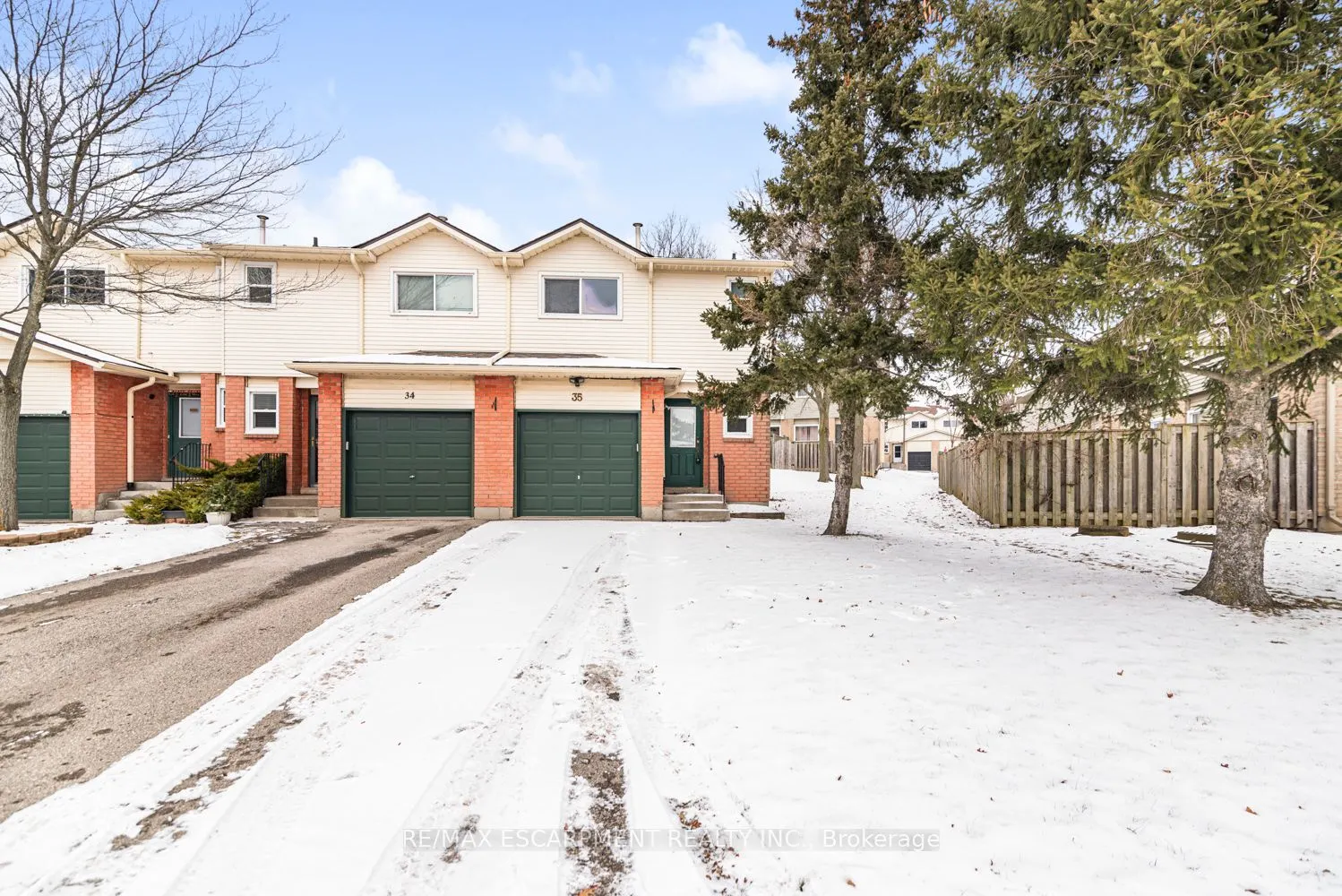 14 Derby Street, #35