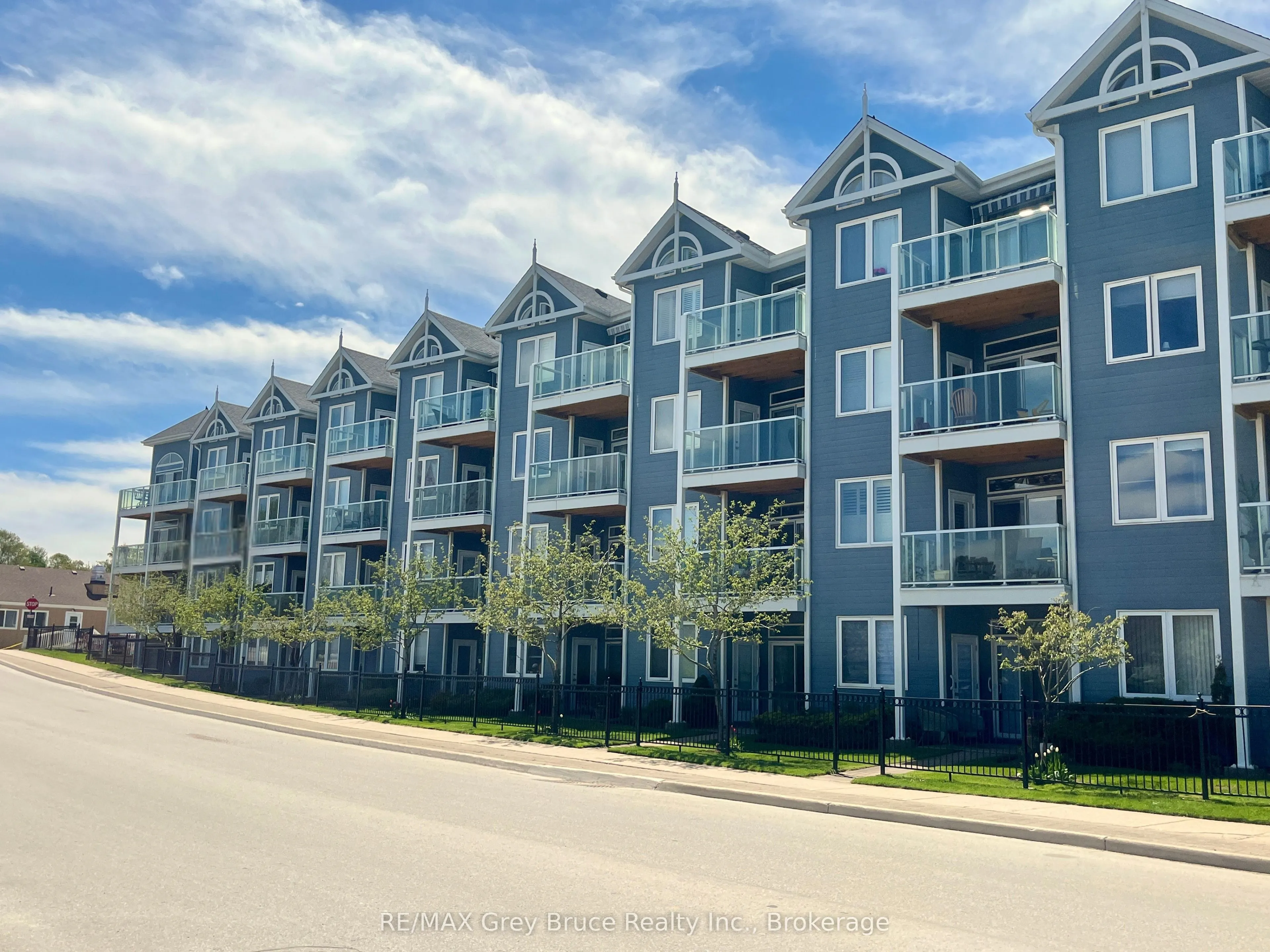 34 Bayfield Street #308