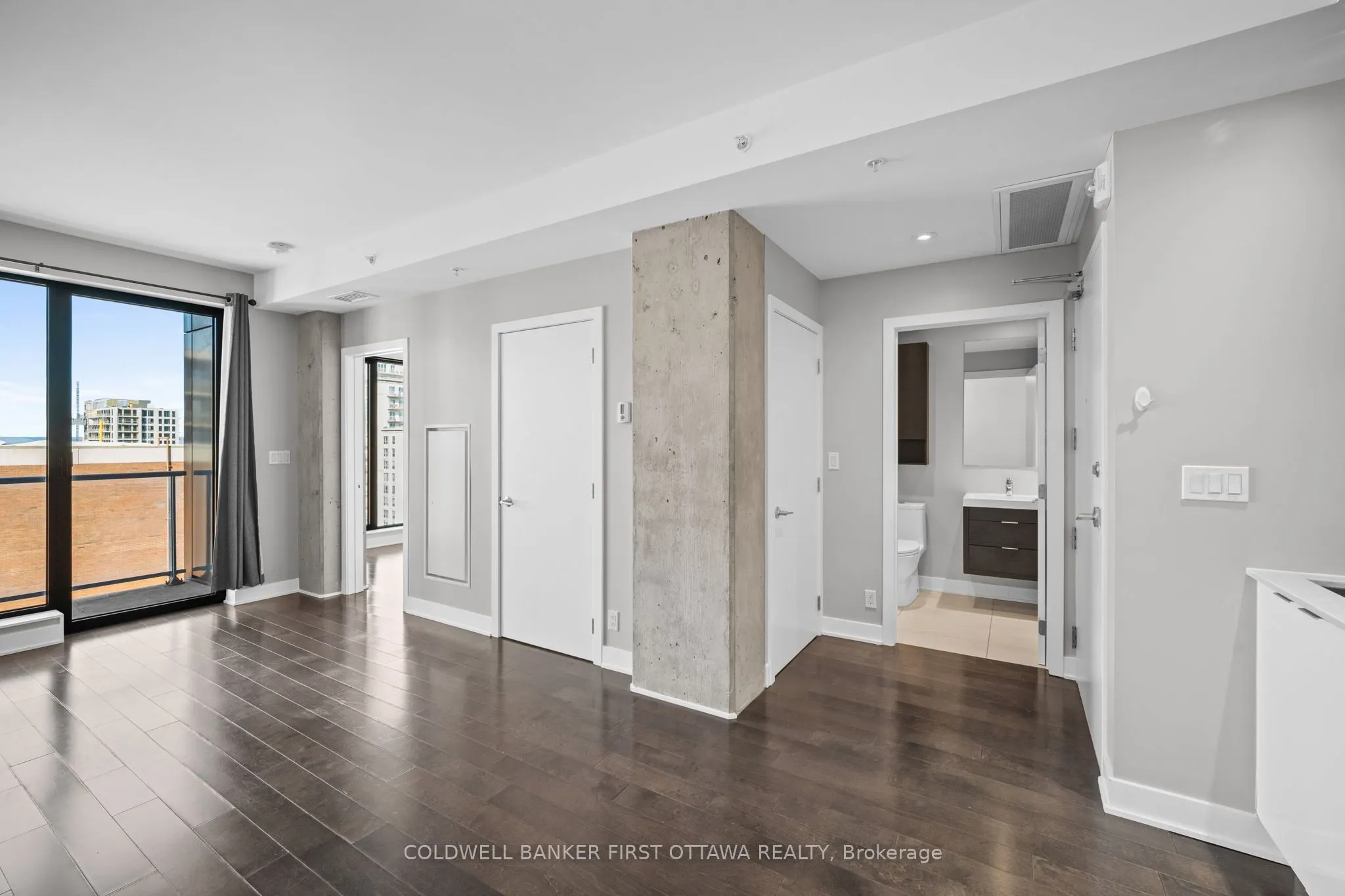 20 Daly Avenue, #1605