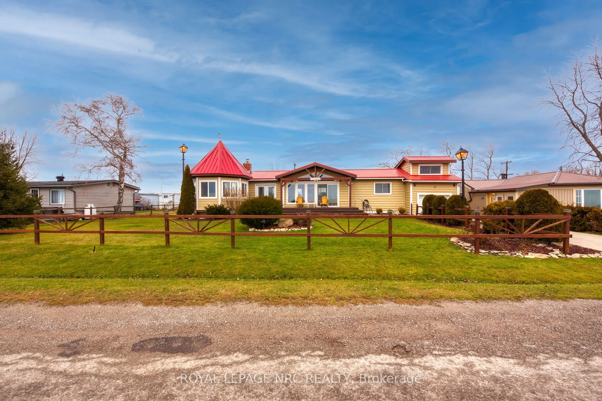 817 Lakeshore Road