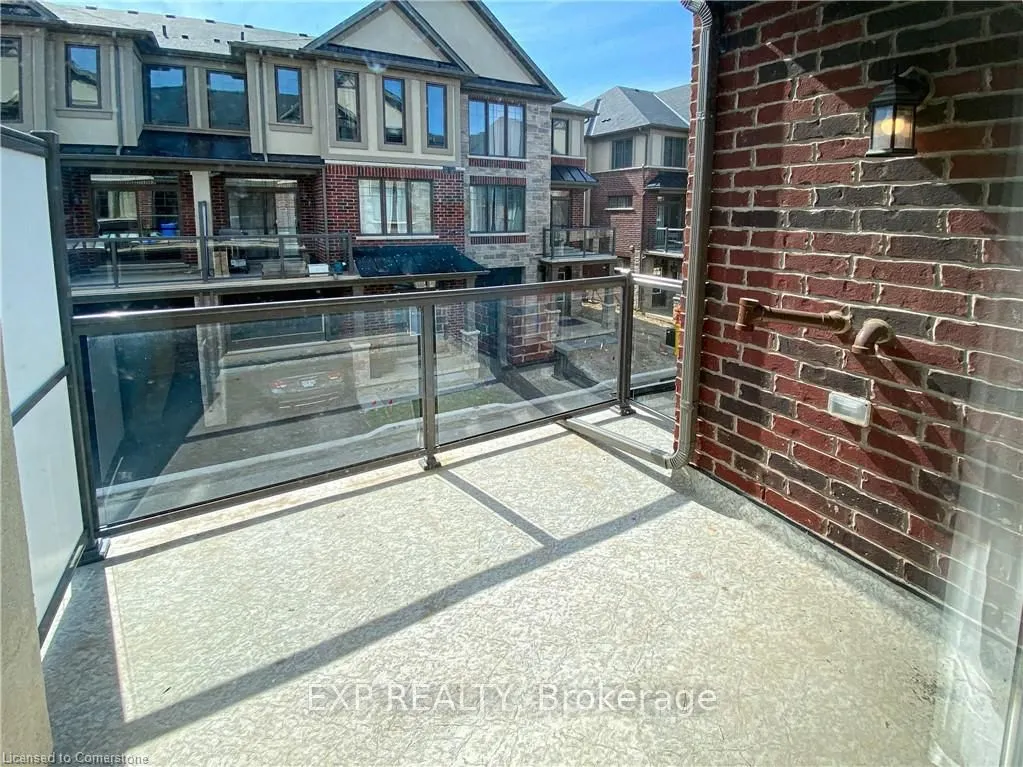 6 Ritchie Lane