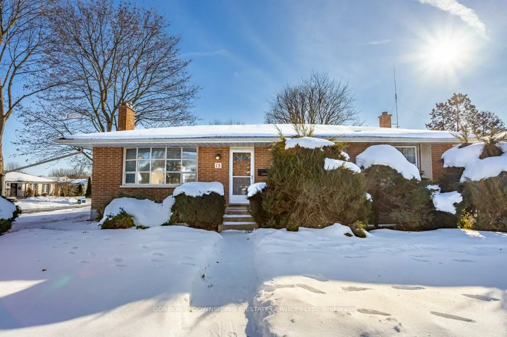 15 Cumberland Crescent