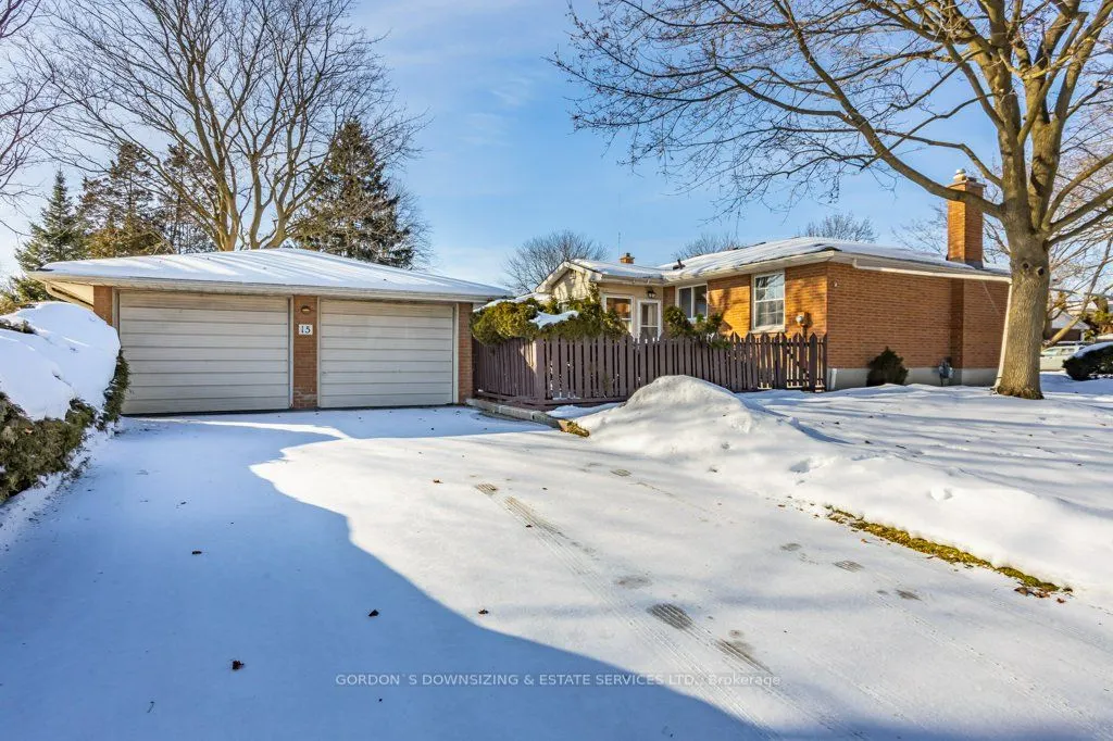 15 Cumberland Crescent