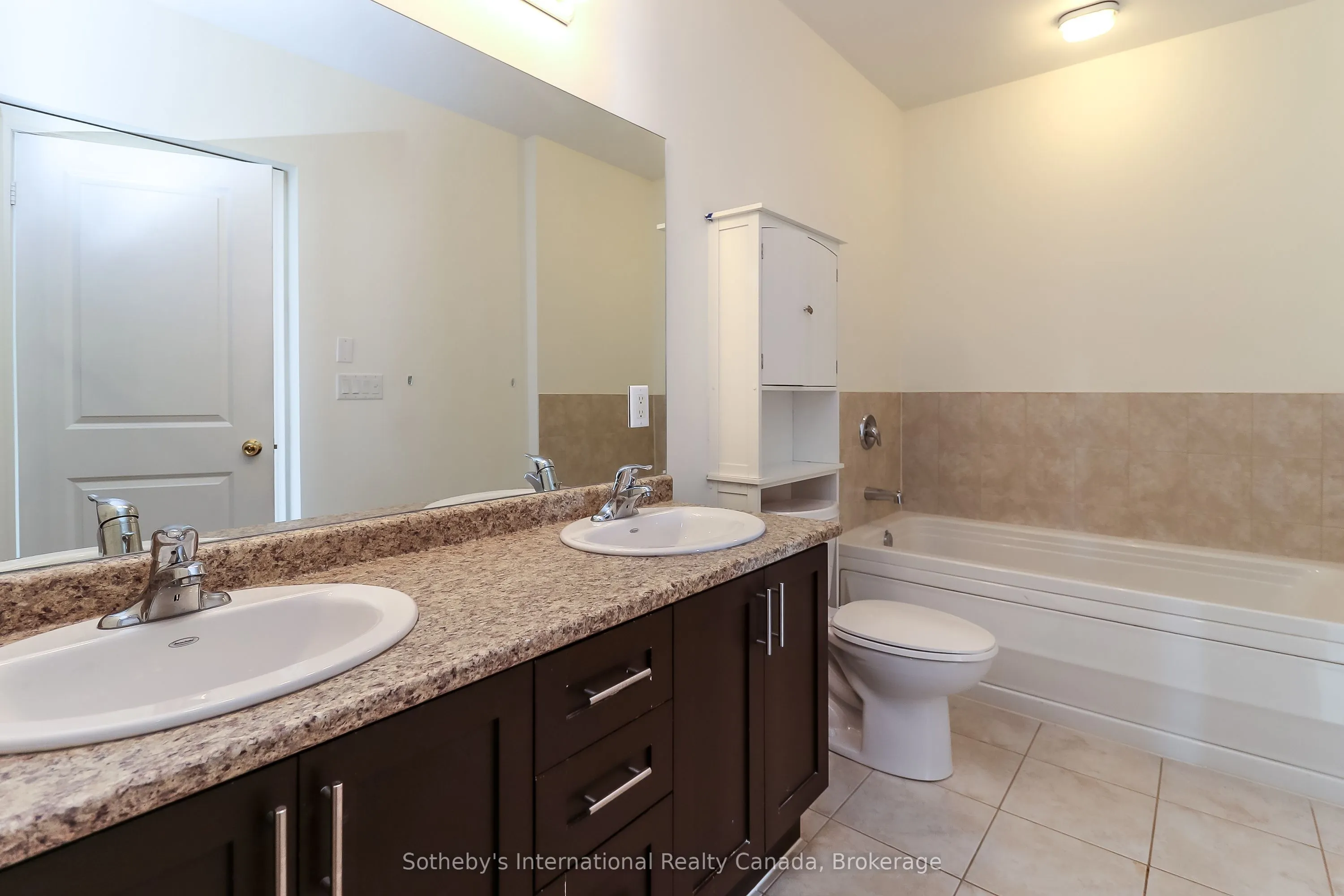 25 Beaver Street S, #308