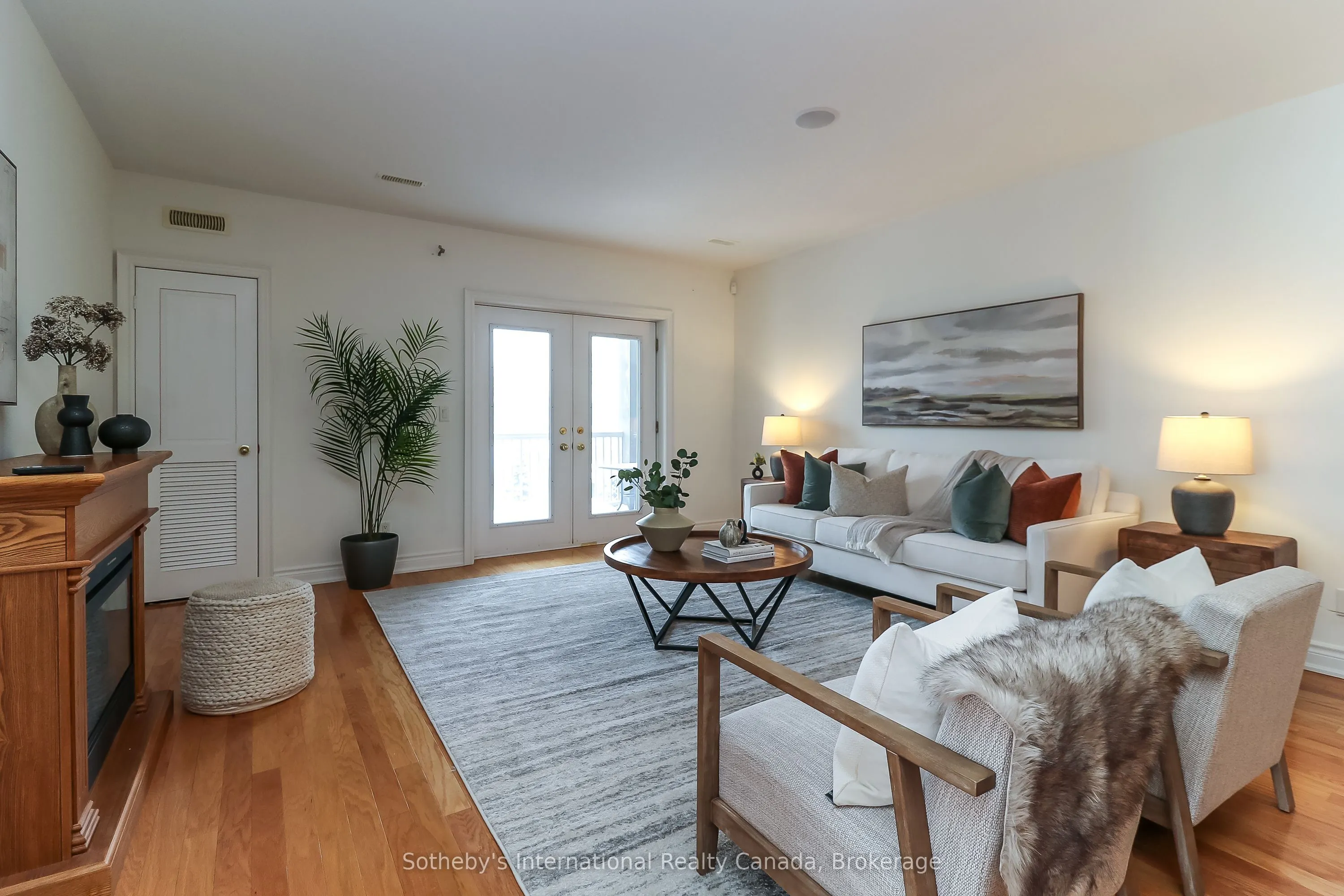 25 Beaver Street S, #308