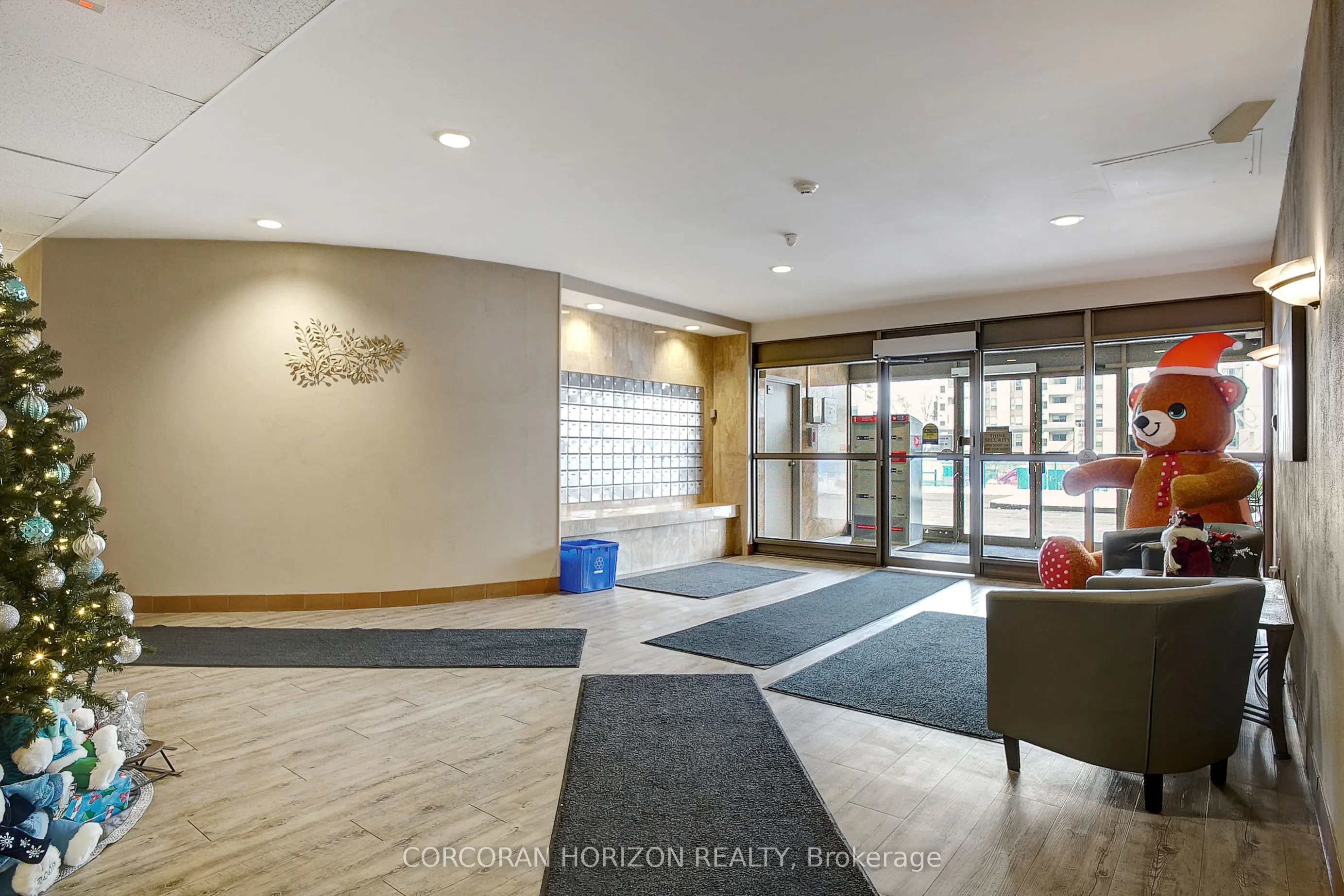 3227 King Street E #409