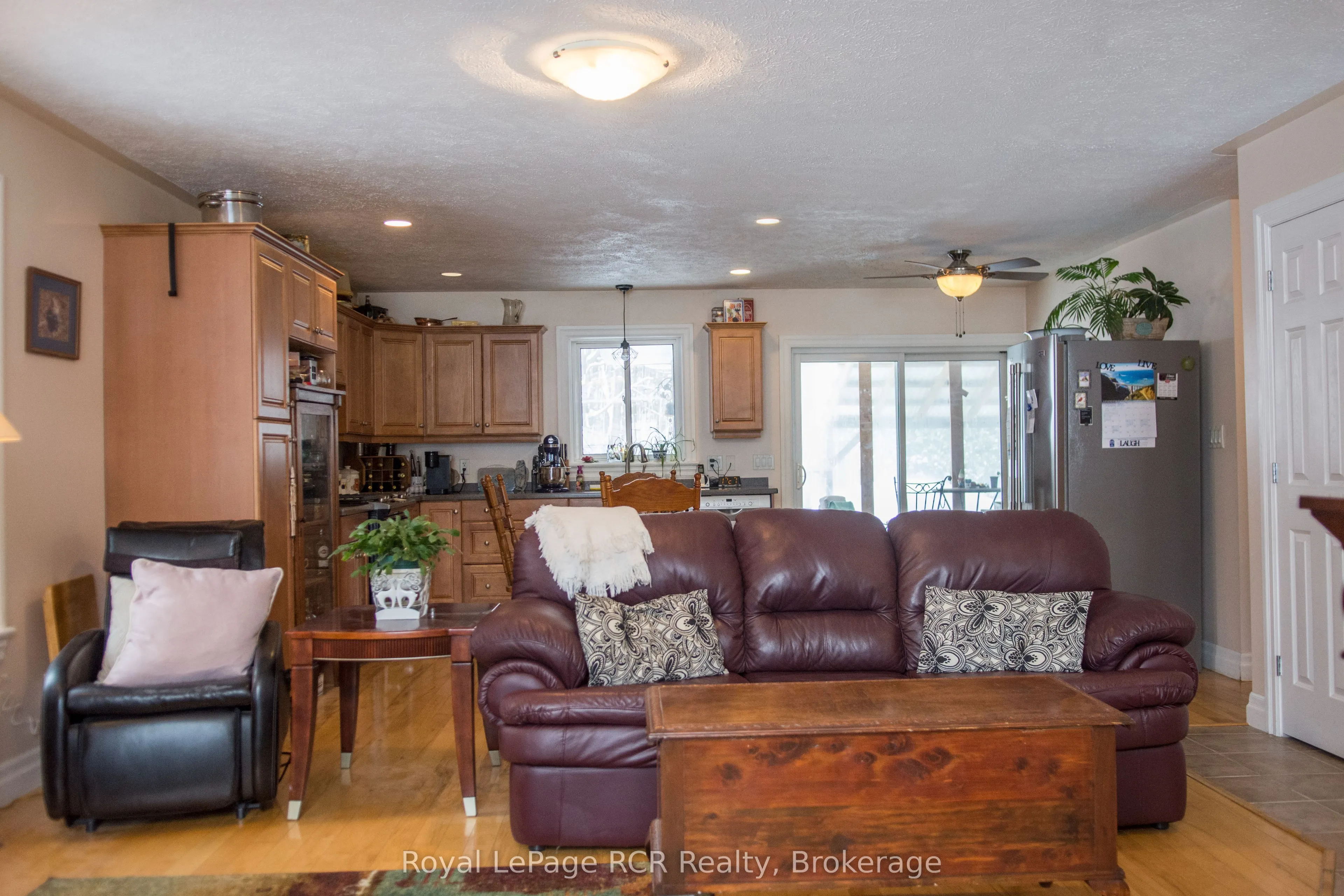 318783 1 Grey Road