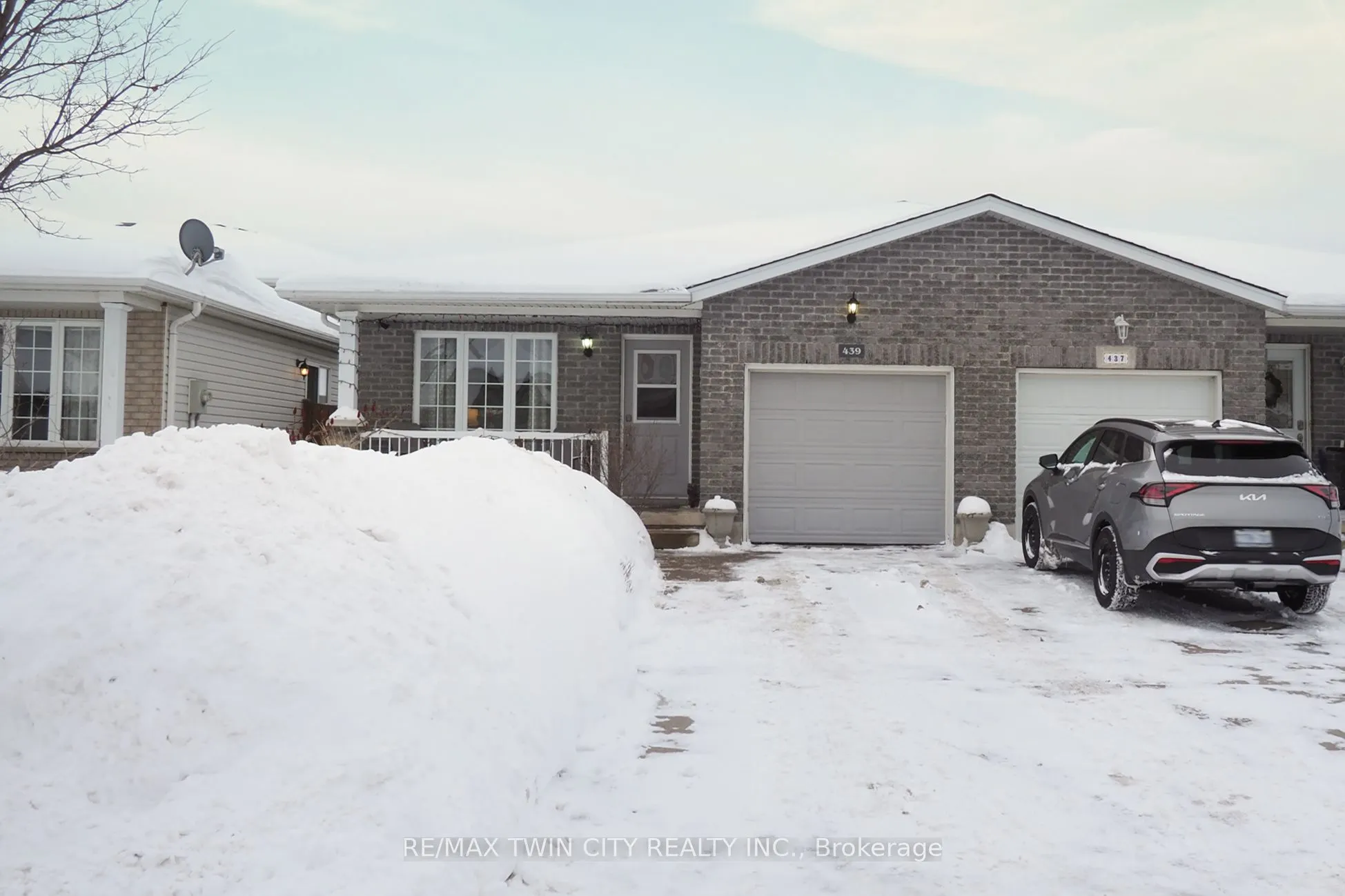 439 Langlaw Drive