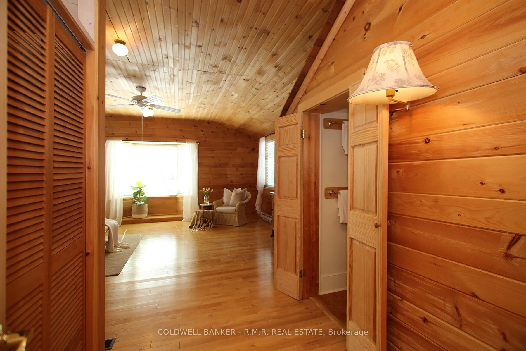 367 Lakeshore Road