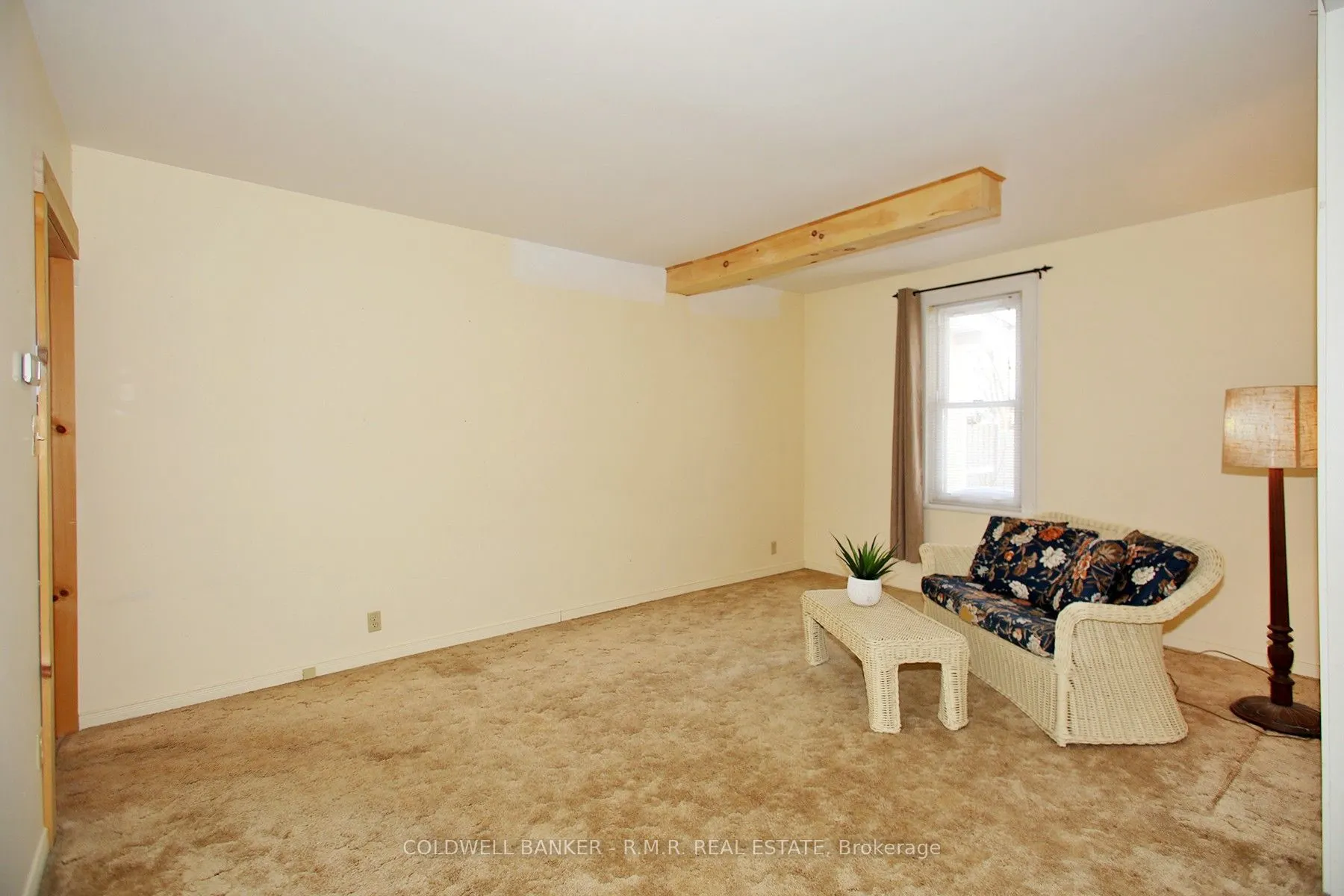 367 Lakeshore Road
