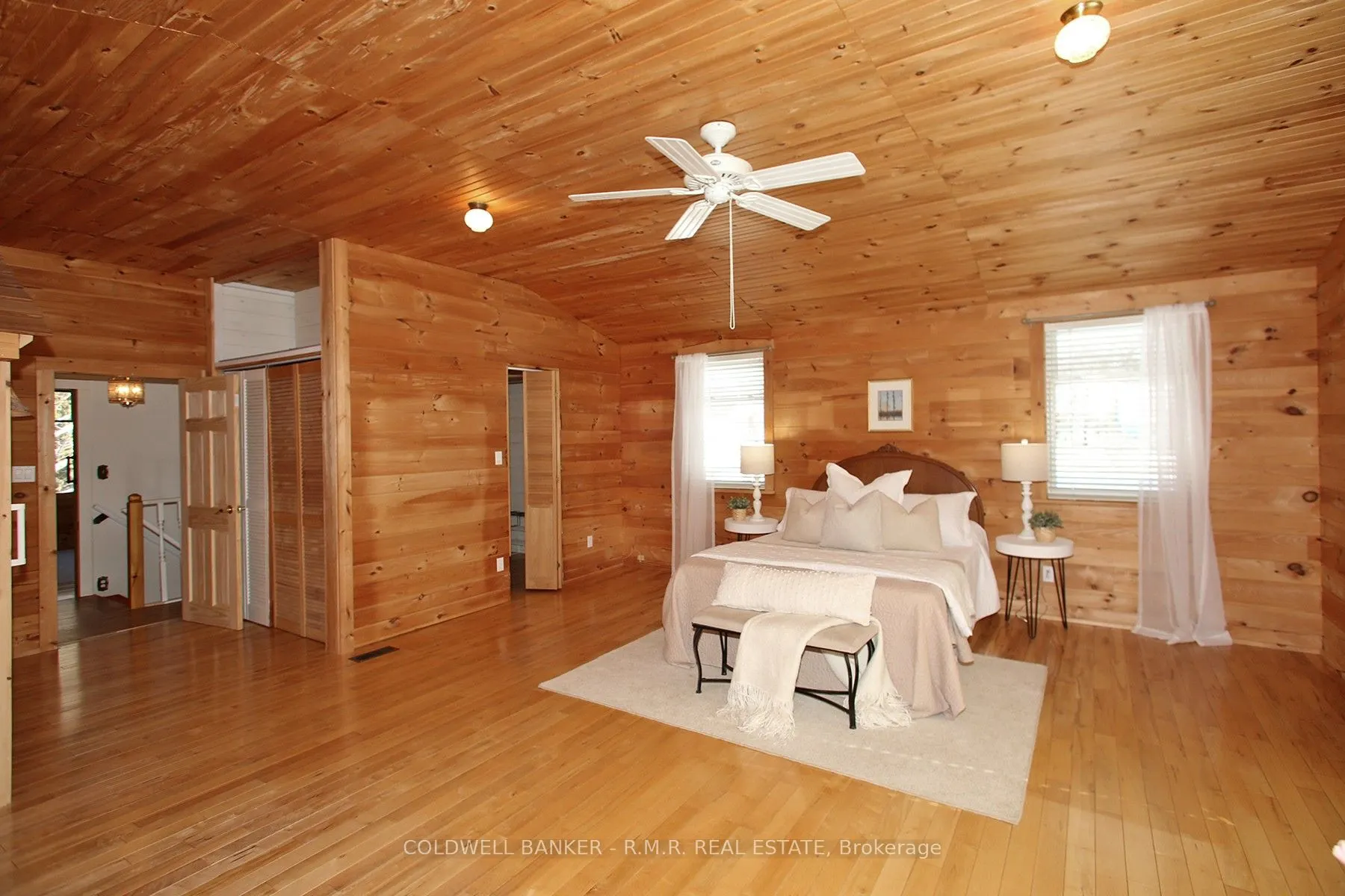367 Lakeshore Road