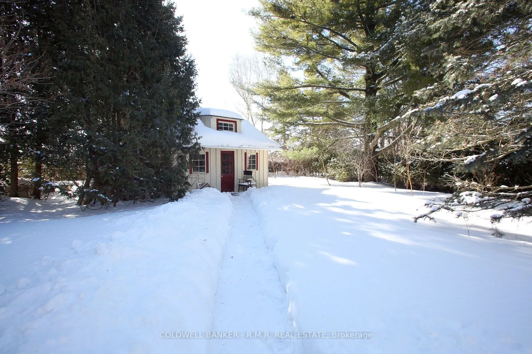 367 Lakeshore Road
