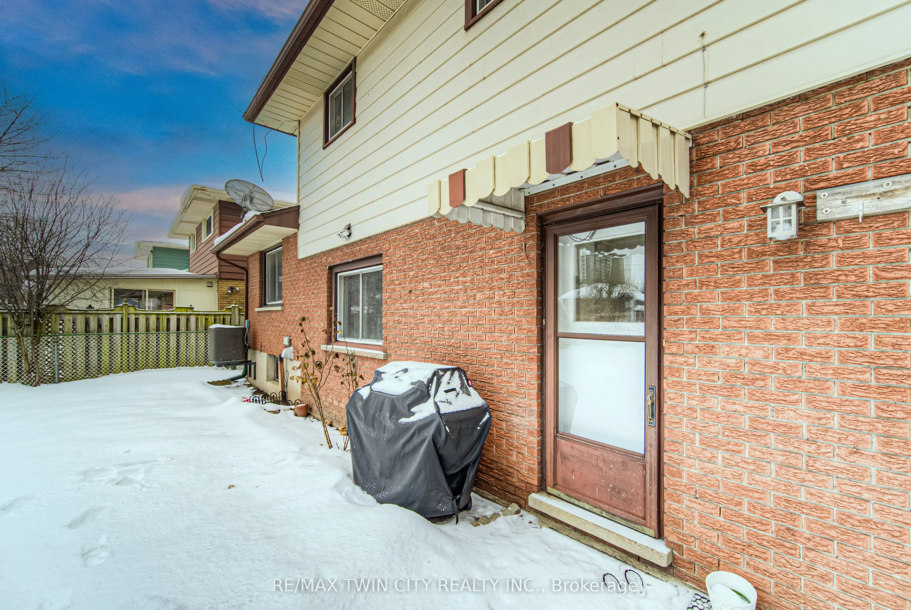 23 Fairlawn Road