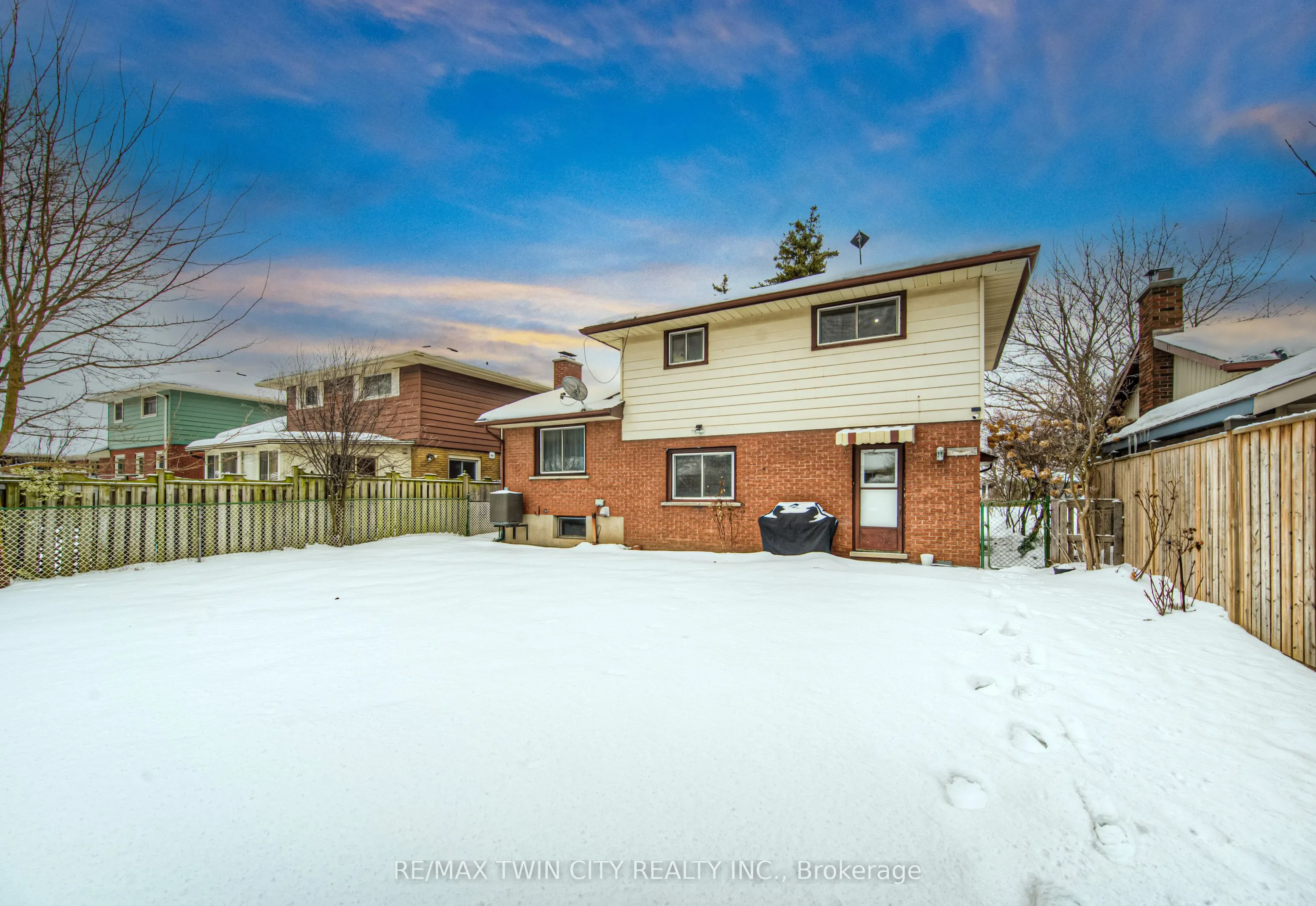 23 Fairlawn Road
