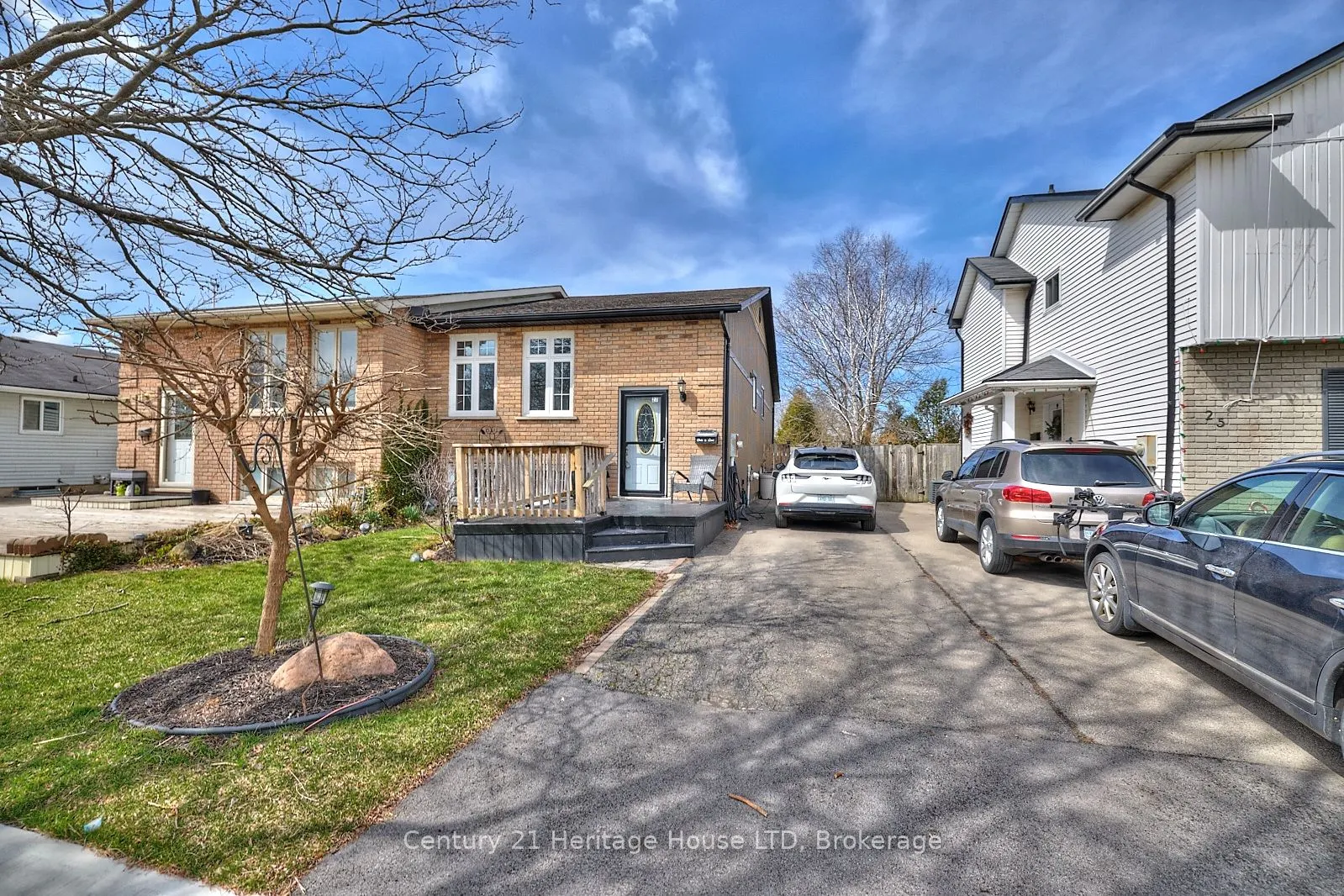 27 Mayfair Drive