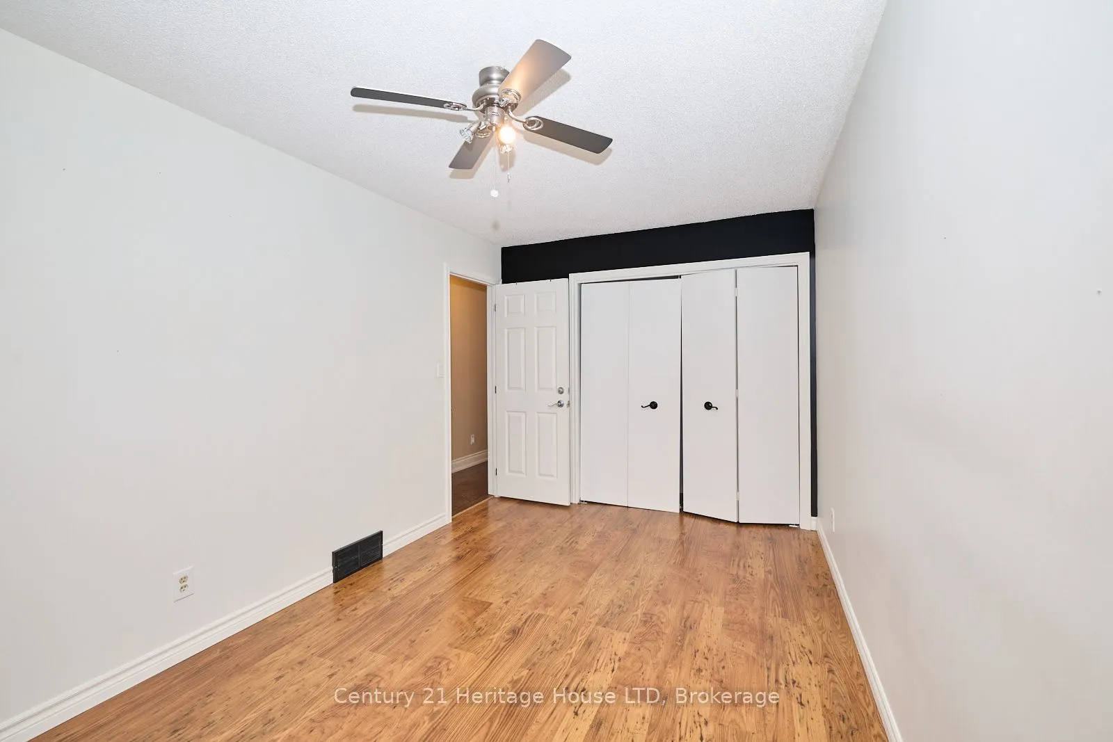 27 Mayfair Drive