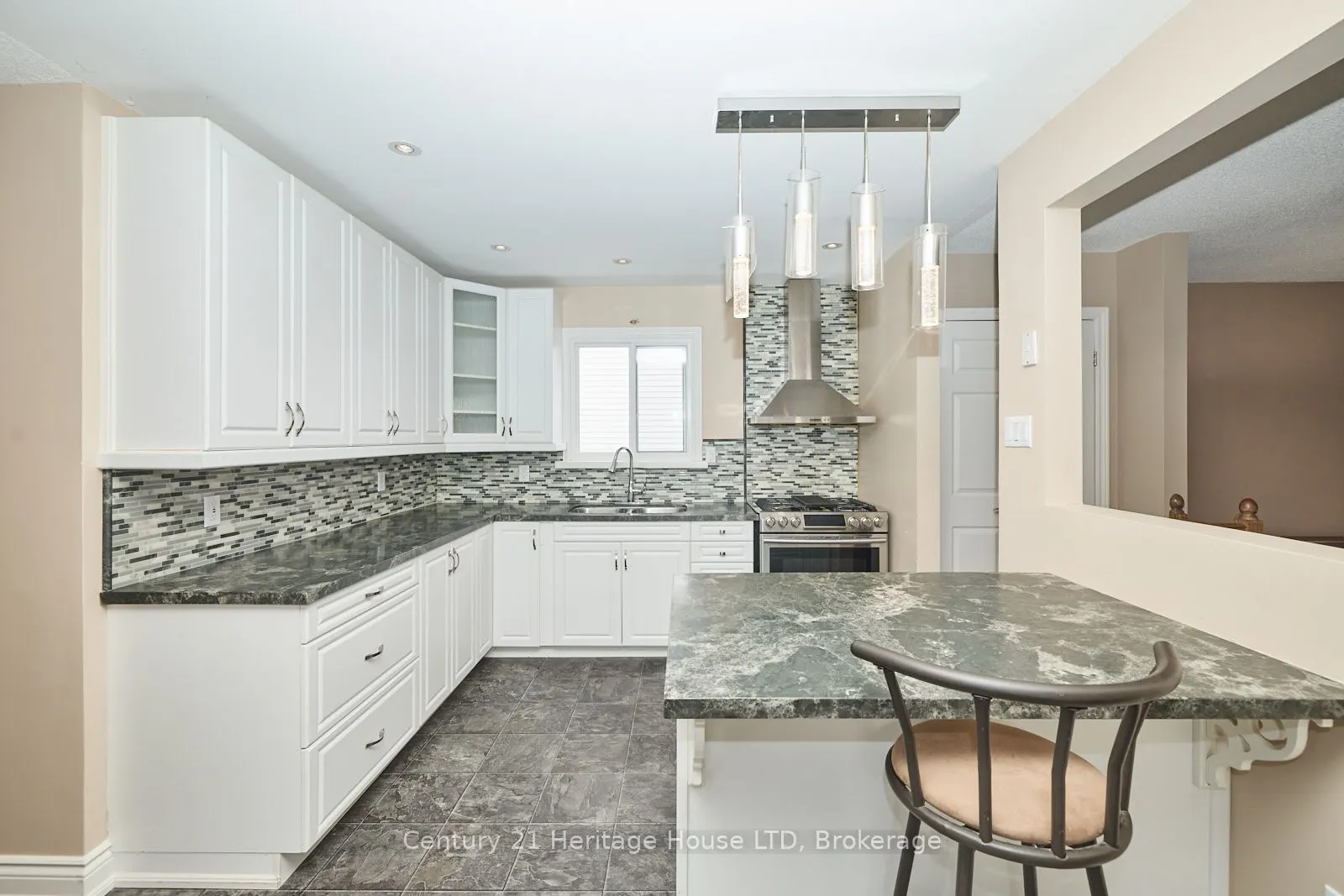 27 Mayfair Drive