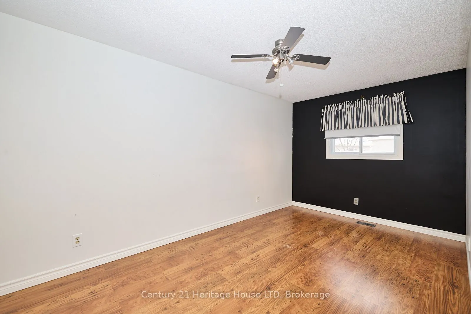 27 Mayfair Drive
