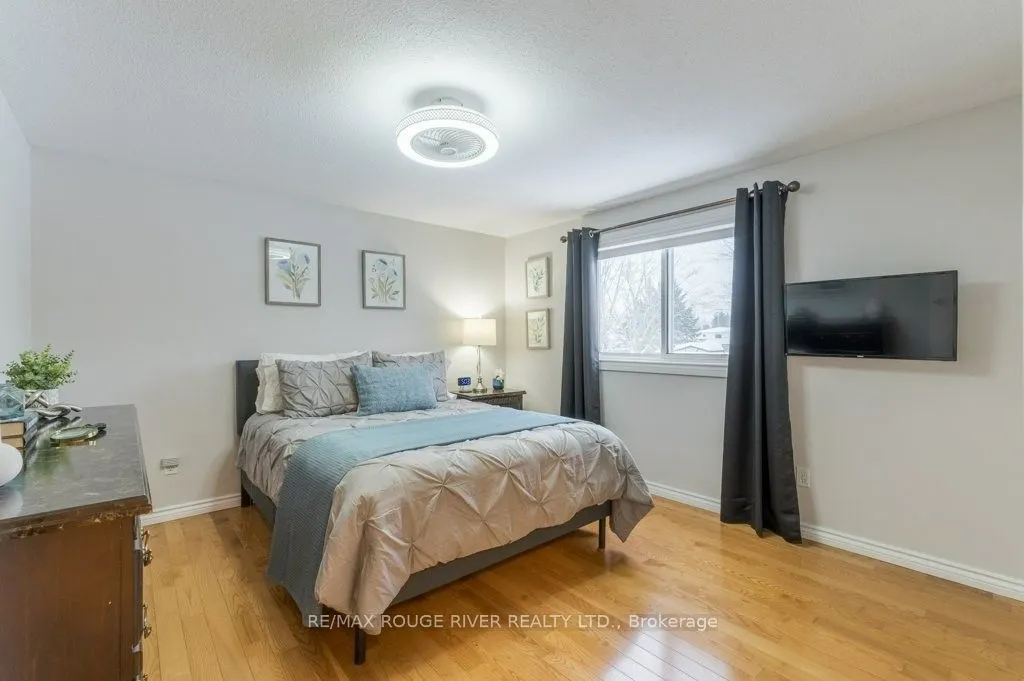 5 Woodfield Street