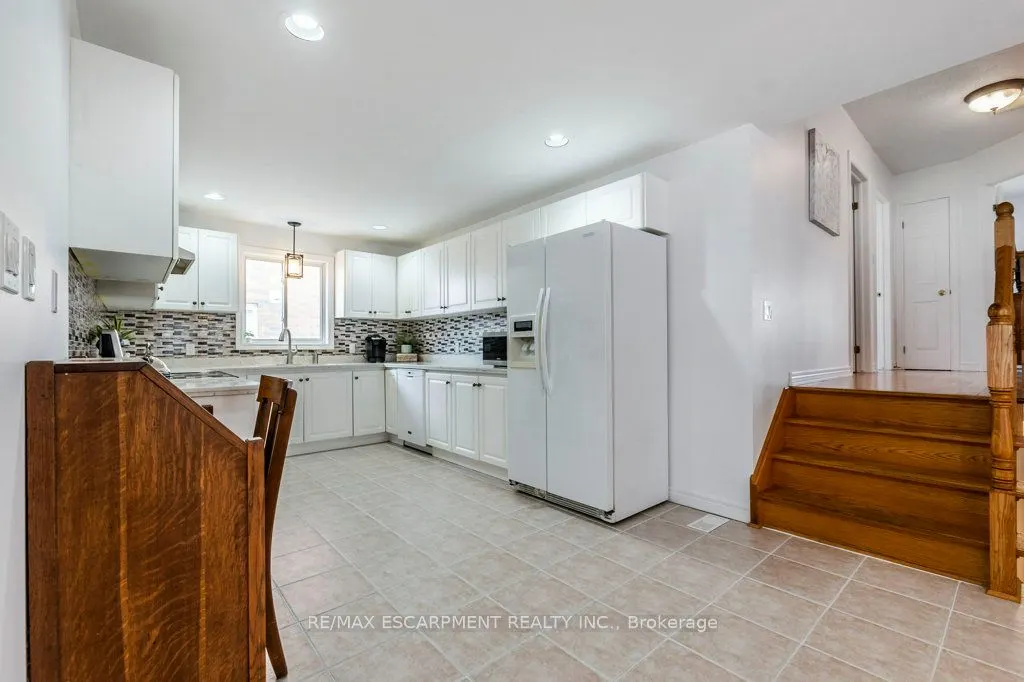 62 Spadara Drive