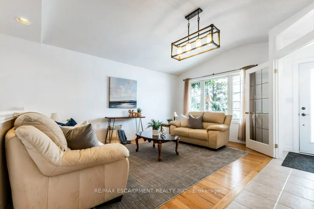 62 Spadara Drive