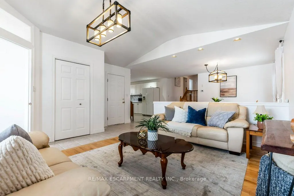 62 Spadara Drive