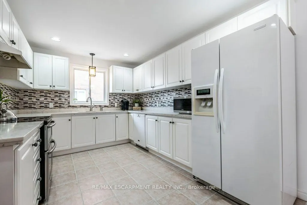 62 Spadara Drive