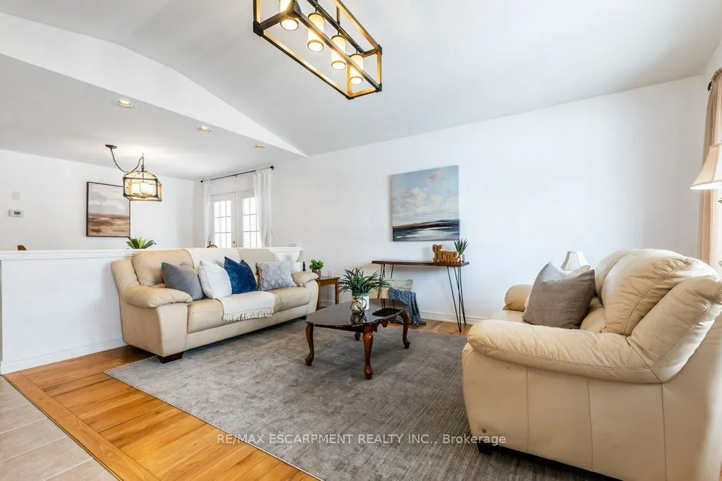 62 Spadara Drive
