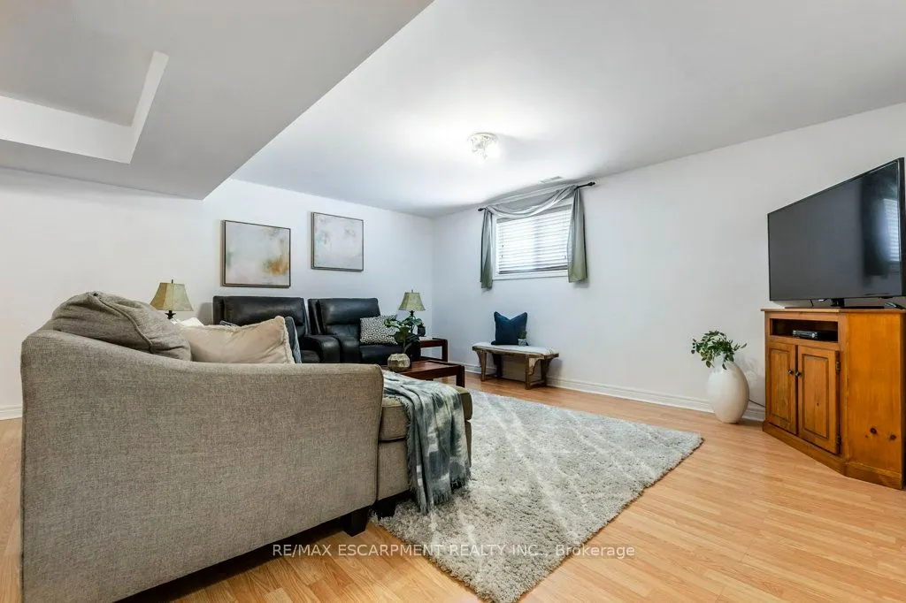 62 Spadara Drive