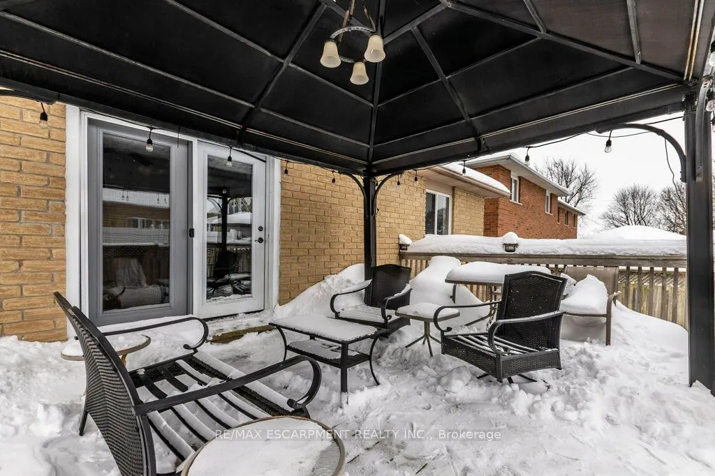 62 Spadara Drive