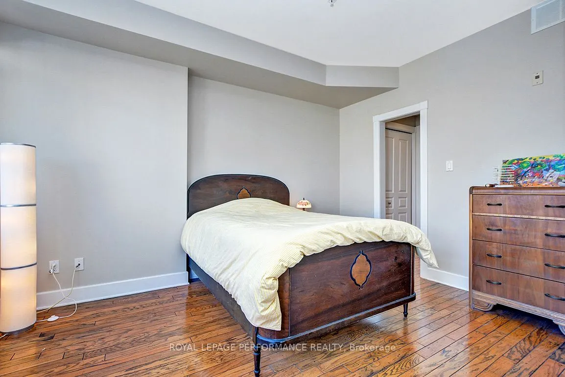 124 GUIGUES Avenue