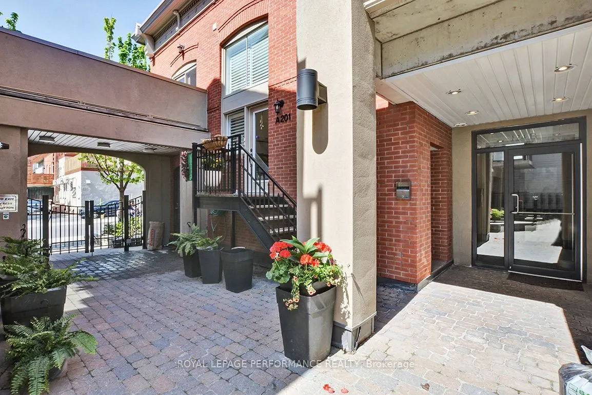 124 GUIGUES Avenue