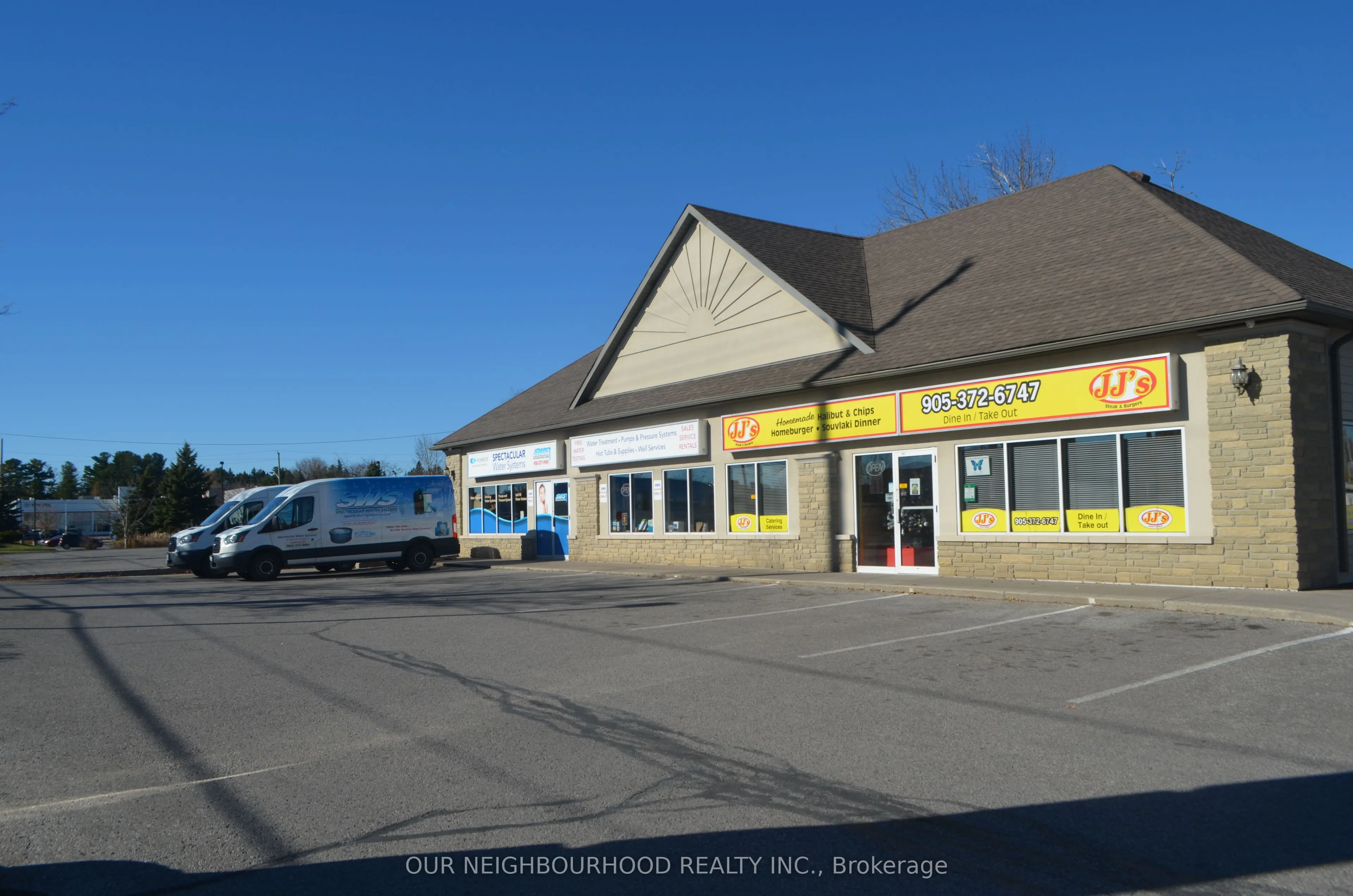 8 Elgin Street E, #2