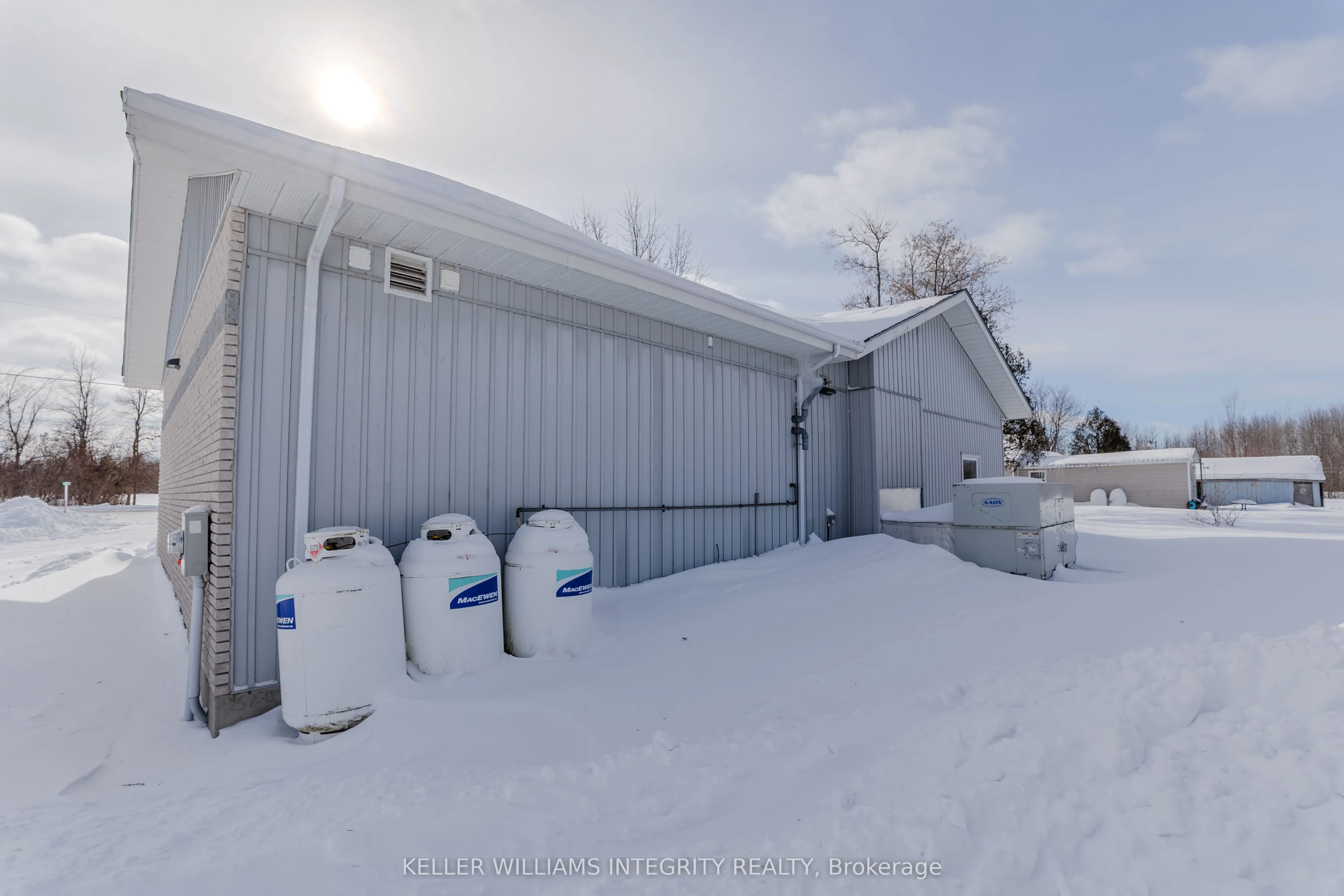 14233 County Rd 18 Road