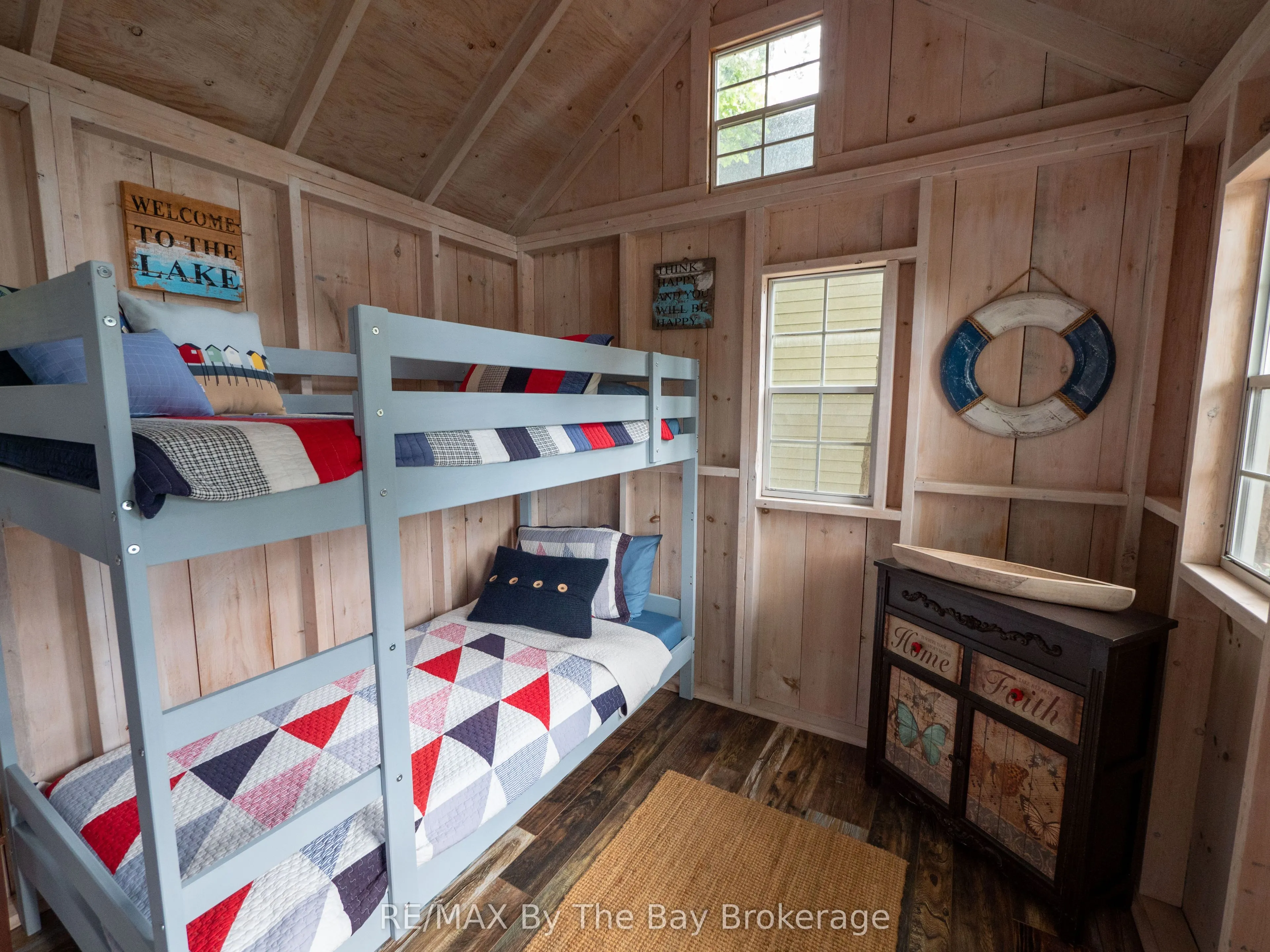 17470 Georgian Bay Shore